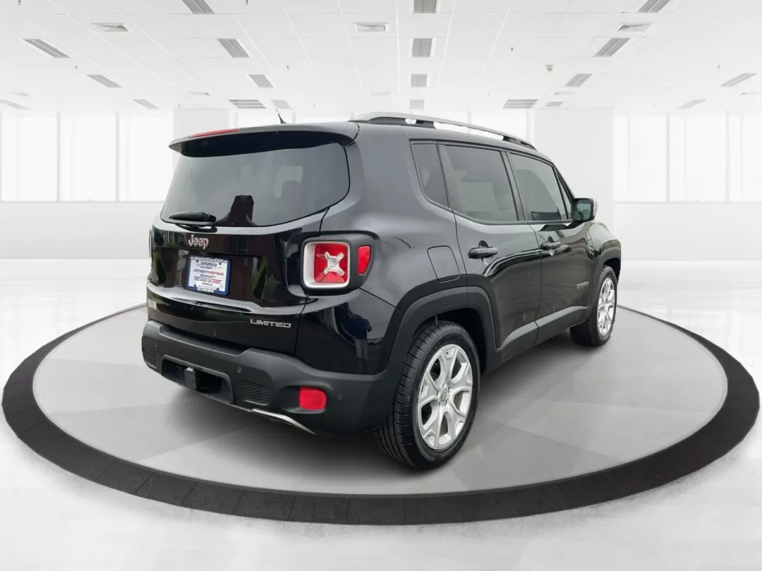 2016 Jeep Renegade Limited (ZACCJADT7GP) with an Tigershark MultiAir 2.4L I-4 variable valve contro engine, located at 880 E. National Road, Vandalia, OH, 45377, (937) 908-9800, 39.891918, -84.183594 - Photo#2
