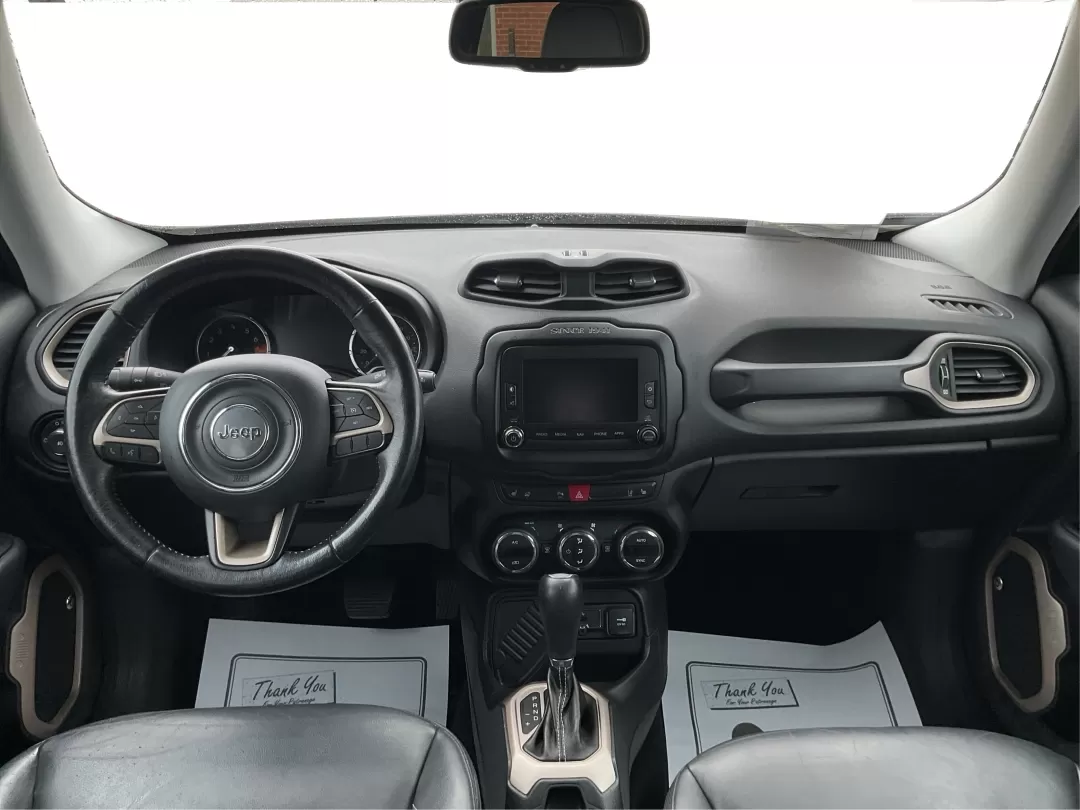 2016 Jeep Renegade Limited (ZACCJADT7GP) with an Tigershark MultiAir 2.4L I-4 variable valve contro engine, located at 880 E. National Road, Vandalia, OH, 45377, (937) 908-9800, 39.891918, -84.183594 - Photo#20