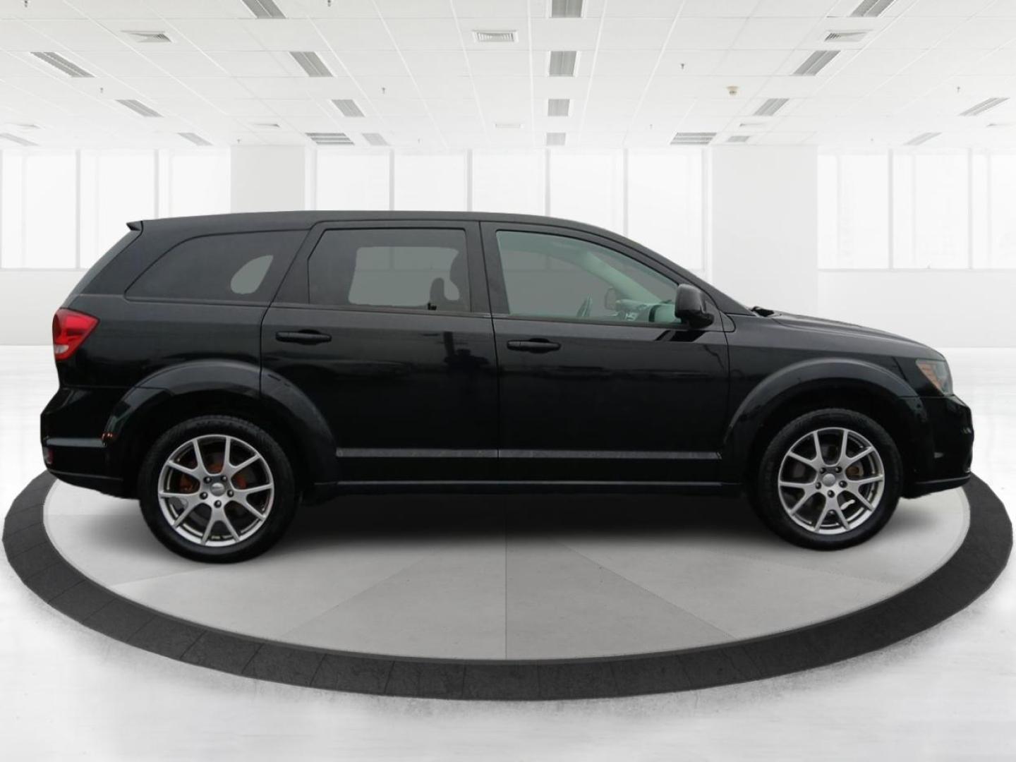 2015 Dodge Journey R/T AWD (3C4PDDEG5FT) with an 3.6L V6 DOHC 24V engine, 6-Speed Automatic transmission, located at 1951 S Dayton Lakeview Rd., New Carlisle, OH, 45344, (937) 908-9800, 39.890999, -84.050255 - 2015 Dodge Journey R/T AWD - Photo#1