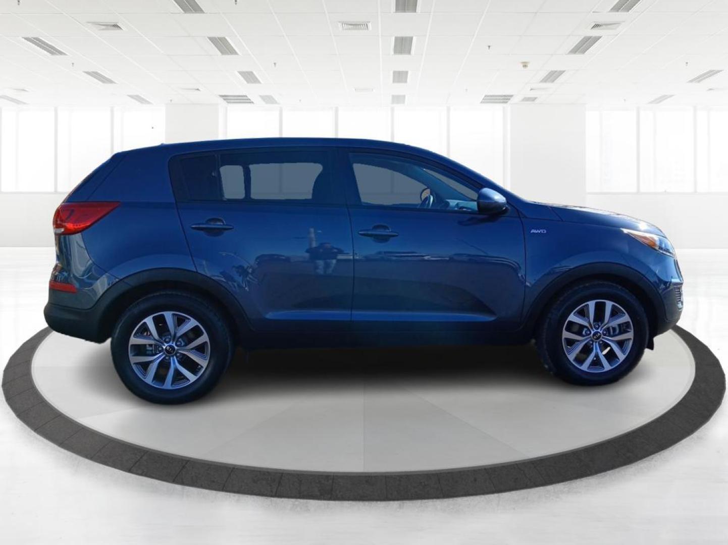 2015 Kia Sportage LX AWD (KNDPBCAC0F7) with an 2.4L V6 DOHC 24V engine, 6-Speed Automatic transmission, located at 401 Woodman Dr, Riverside, OH, 45431, (937) 908-9800, 39.760899, -84.123421 - Photo#1