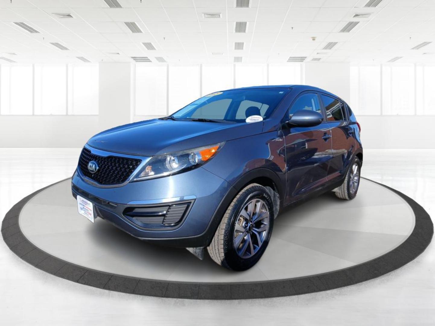 2015 Kia Sportage LX AWD (KNDPBCAC0F7) with an 2.4L V6 DOHC 24V engine, 6-Speed Automatic transmission, located at 401 Woodman Dr, Riverside, OH, 45431, (937) 908-9800, 39.760899, -84.123421 - Photo#7