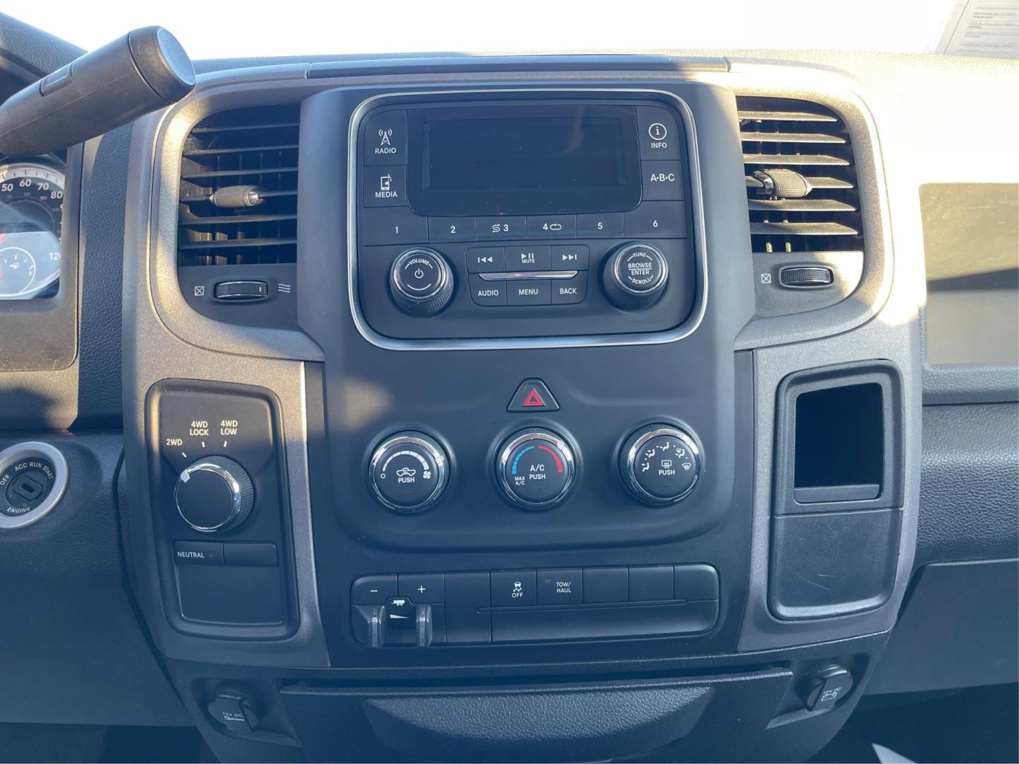 2014 Ram 1500 Tradesman Crew Cab SWB 4WD (3C6RR7KT8EG) with an 5.7L V8 OHV 16V engine, 8-Speed Automatic transmission, located at 1099 N County Rd 25A, Troy, OH, 45373, (937) 908-9800, 40.057079, -84.212883 - 2014 Ram 1500 Tradesman Crew Cab SWB 4WD - Photo#11