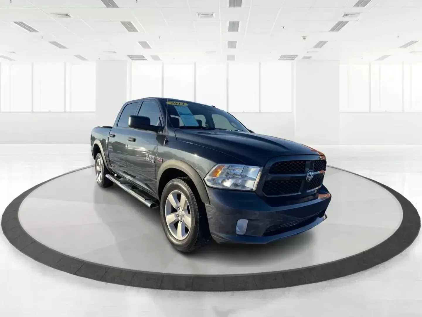 2014 Ram 1500 Tradesman Crew Cab SWB 4WD (3C6RR7KT8EG) with an 5.7L V8 OHV 16V engine, 8-Speed Automatic transmission, located at 1184 Kauffman Ave, Fairborn, OH, 45324, (937) 908-9800, 39.807072, -84.030914 - 2014 Ram 1500 Tradesman Crew Cab SWB 4WD - Photo#0