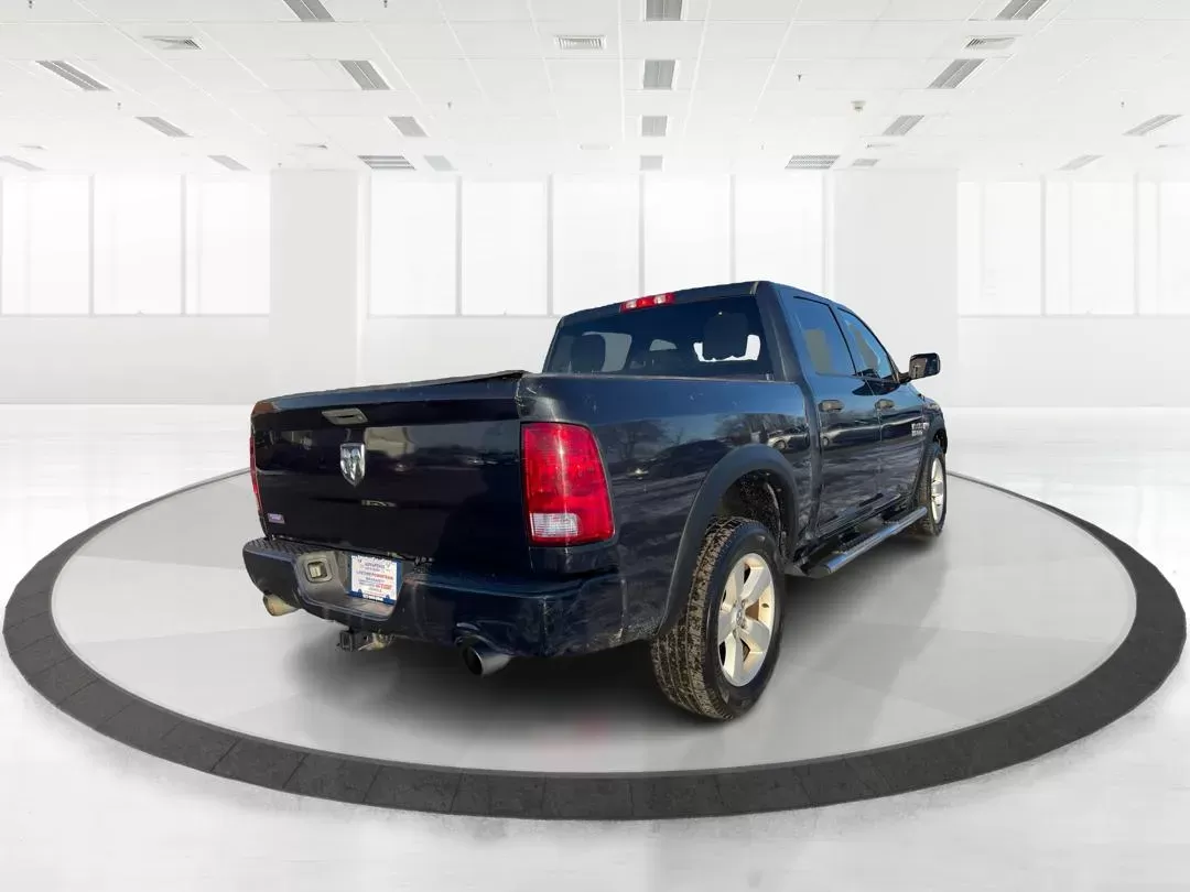 2014 Ram 1500 Tradesman Crew Cab SWB 4WD (3C6RR7KT8EG) with an 5.7L V8 OHV 16V engine, 8-Speed Automatic transmission, located at 1184 Kauffman Ave, Fairborn, OH, 45324, (937) 908-9800, 39.807072, -84.030914 - Photo#2