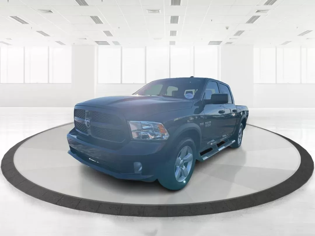 2014 Ram 1500 Tradesman Crew Cab SWB 4WD (3C6RR7KT8EG) with an 5.7L V8 OHV 16V engine, 8-Speed Automatic transmission, located at 1184 Kauffman Ave, Fairborn, OH, 45324, (937) 908-9800, 39.807072, -84.030914 - Photo#8