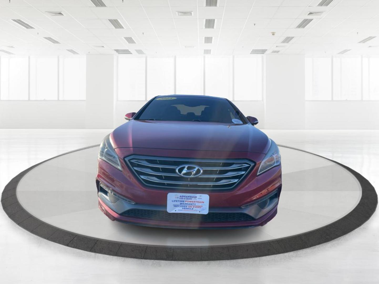 2015 Hyundai Sonata Sport (5NPE34AF6FH) with an 2.4L L4 DOHC 16V engine, 6-Speed Automatic transmission, located at 1951 S Dayton Lakeview Rd., New Carlisle, OH, 45344, (937) 908-9800, 39.890999, -84.050255 - Photo#6