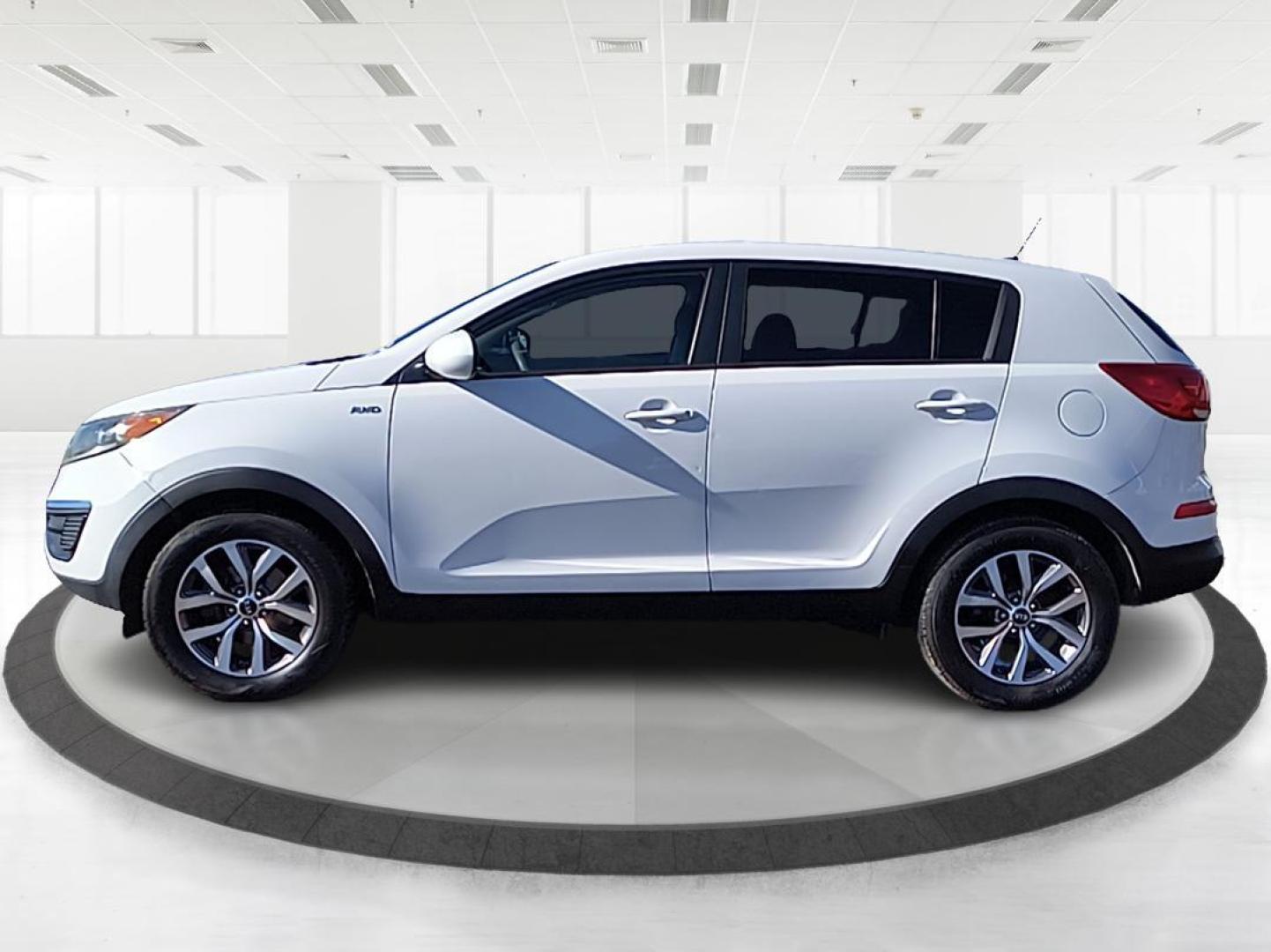 2015 Kia Sportage LX (KNDPBCACXF7) with an Other engine, located at 401 Woodman Dr, Riverside, OH, 45431, (937) 908-9800, 39.760899, -84.123421 - Photo#5