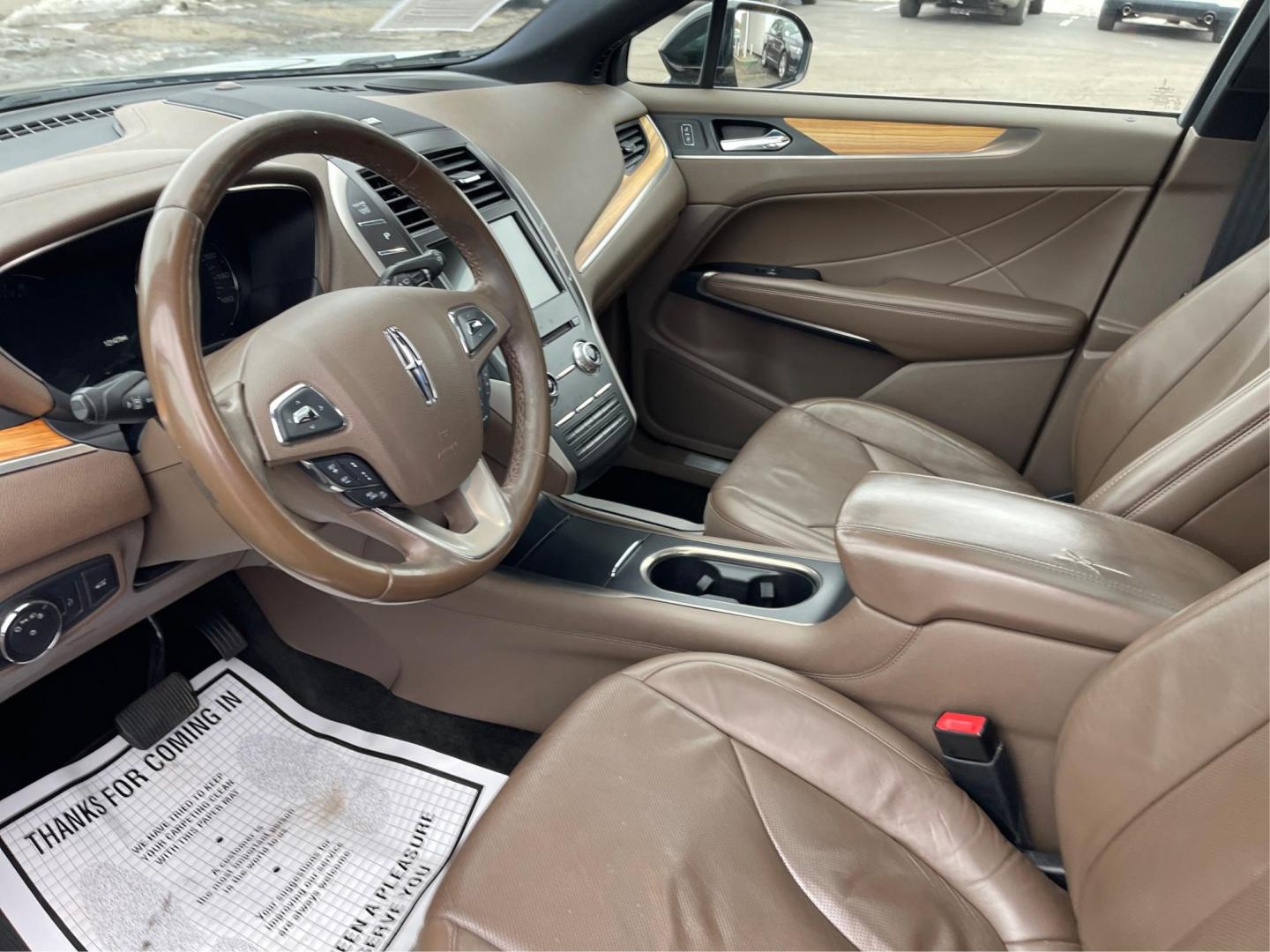 2016 Lincoln Mkc Reserve (5LMTJ3DH5GU) with an Other engine, located at 1230 East Main St, Xenia, OH, 45385, (937) 908-9800, 39.688026, -83.910172 - 2016 Lincoln Mkc Reserve - Photo#8