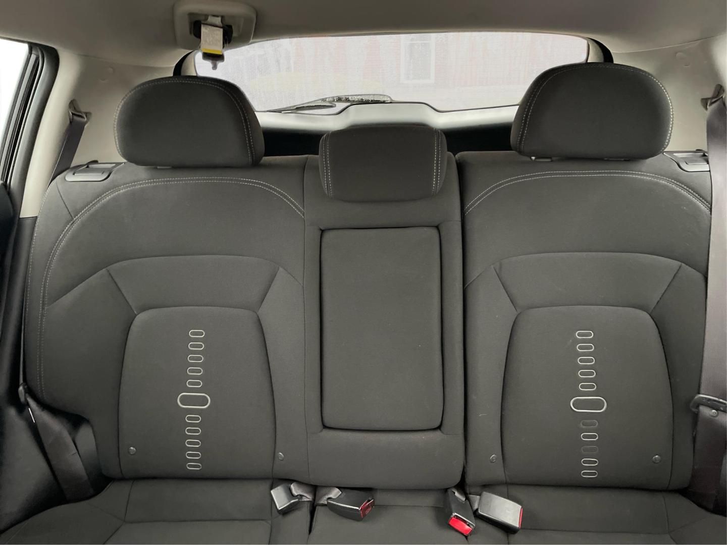 2011 Kia Sportage EX AWD (KNDPCCA29B7) with an 2.4L V6 DOHC 24V engine, 6-Speed Automatic transmission, located at 1184 Kauffman Ave, Fairborn, OH, 45324, (937) 908-9800, 39.807072, -84.030914 - Photo#13
