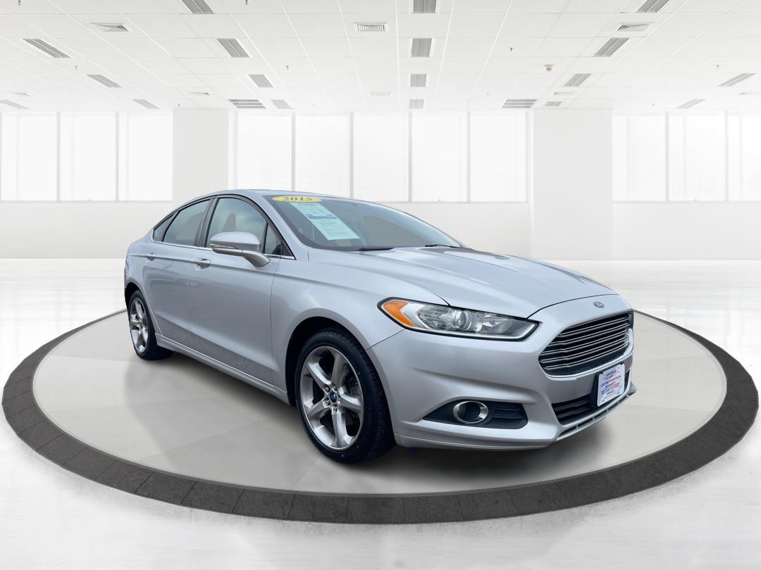 2015 Ford Fusion SE (3FA6P0H99FR) with an 2.0L L4 DOHC 16V engine, 6-Speed Automatic transmission, located at 880 E. National Road, Vandalia, OH, 45377, (937) 908-9800, 39.891918, -84.183594 - Photo#0