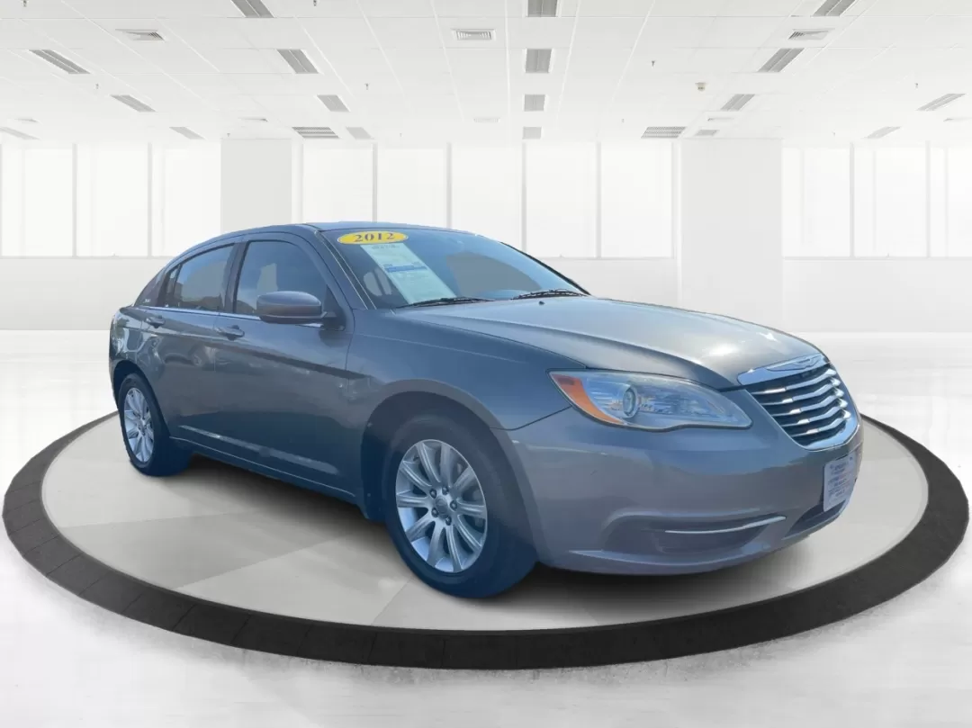 photo of 2012 Chrysler 200 Touring