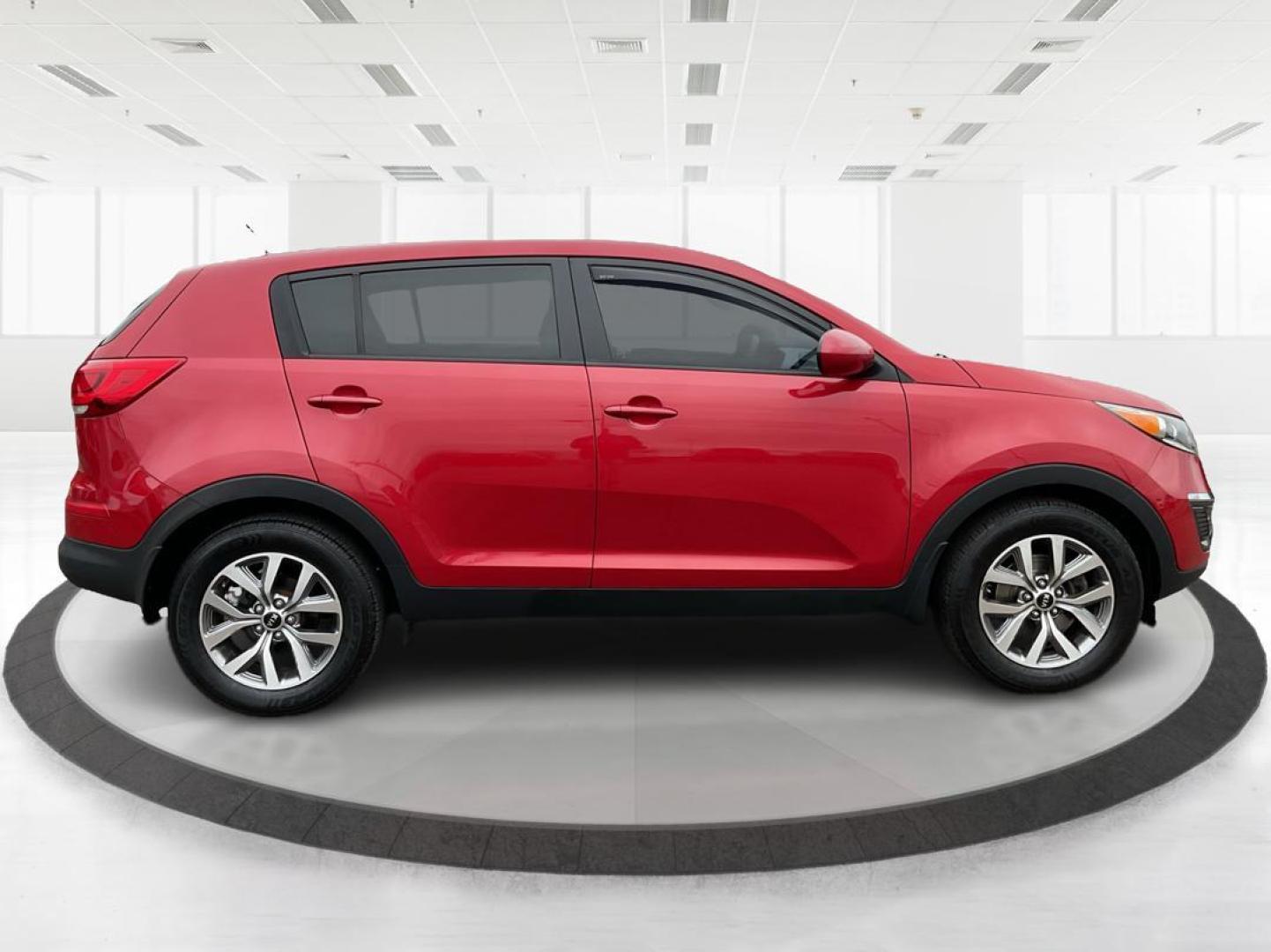 2015 Kia Sportage LX FWD (KNDPB3AC3F7) with an 2.4L V6 DOHC 24V engine, 6-Speed Automatic transmission, located at 1099 N County Rd 25A, Troy, OH, 45373, (937) 908-9800, 40.057079, -84.212883 - Photo#1