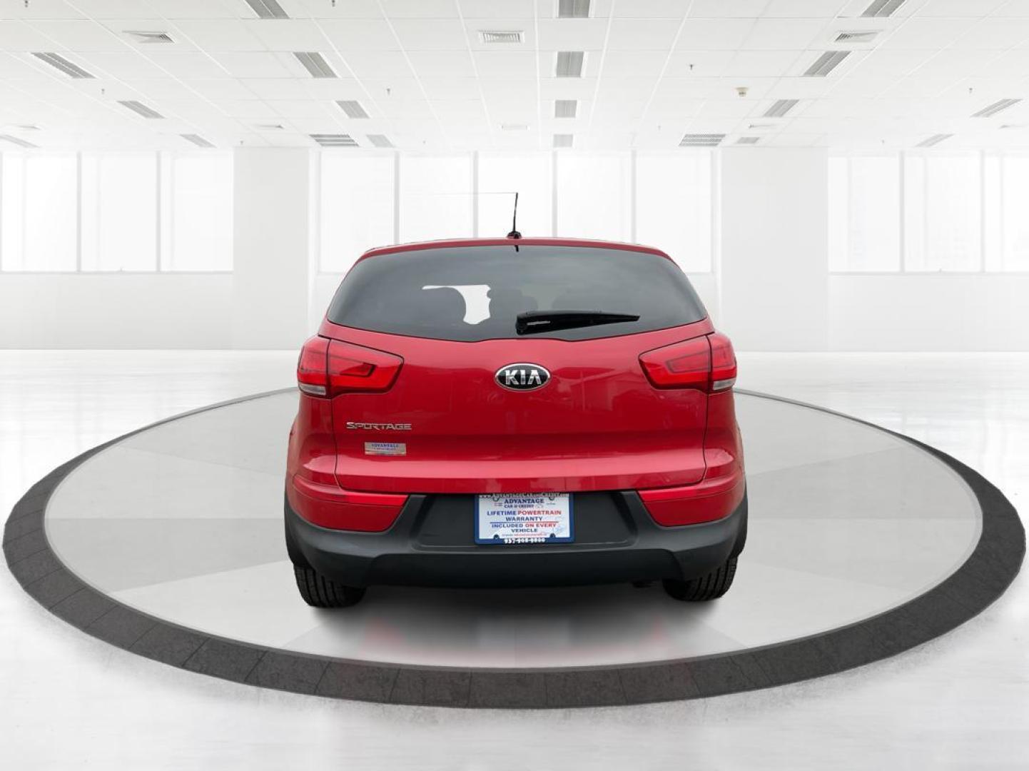2015 Kia Sportage LX FWD (KNDPB3AC3F7) with an 2.4L V6 DOHC 24V engine, 6-Speed Automatic transmission, located at 1099 N County Rd 25A, Troy, OH, 45373, (937) 908-9800, 40.057079, -84.212883 - Photo#3