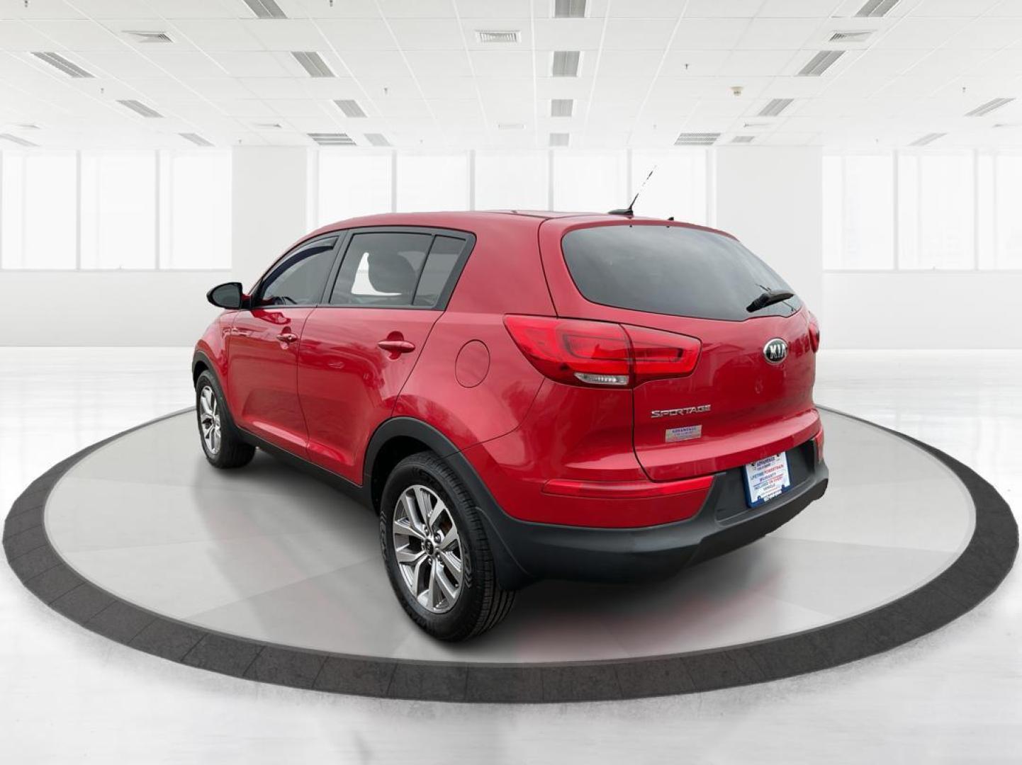 2015 Kia Sportage LX FWD (KNDPB3AC3F7) with an 2.4L V6 DOHC 24V engine, 6-Speed Automatic transmission, located at 1099 N County Rd 25A, Troy, OH, 45373, (937) 908-9800, 40.057079, -84.212883 - Photo#4