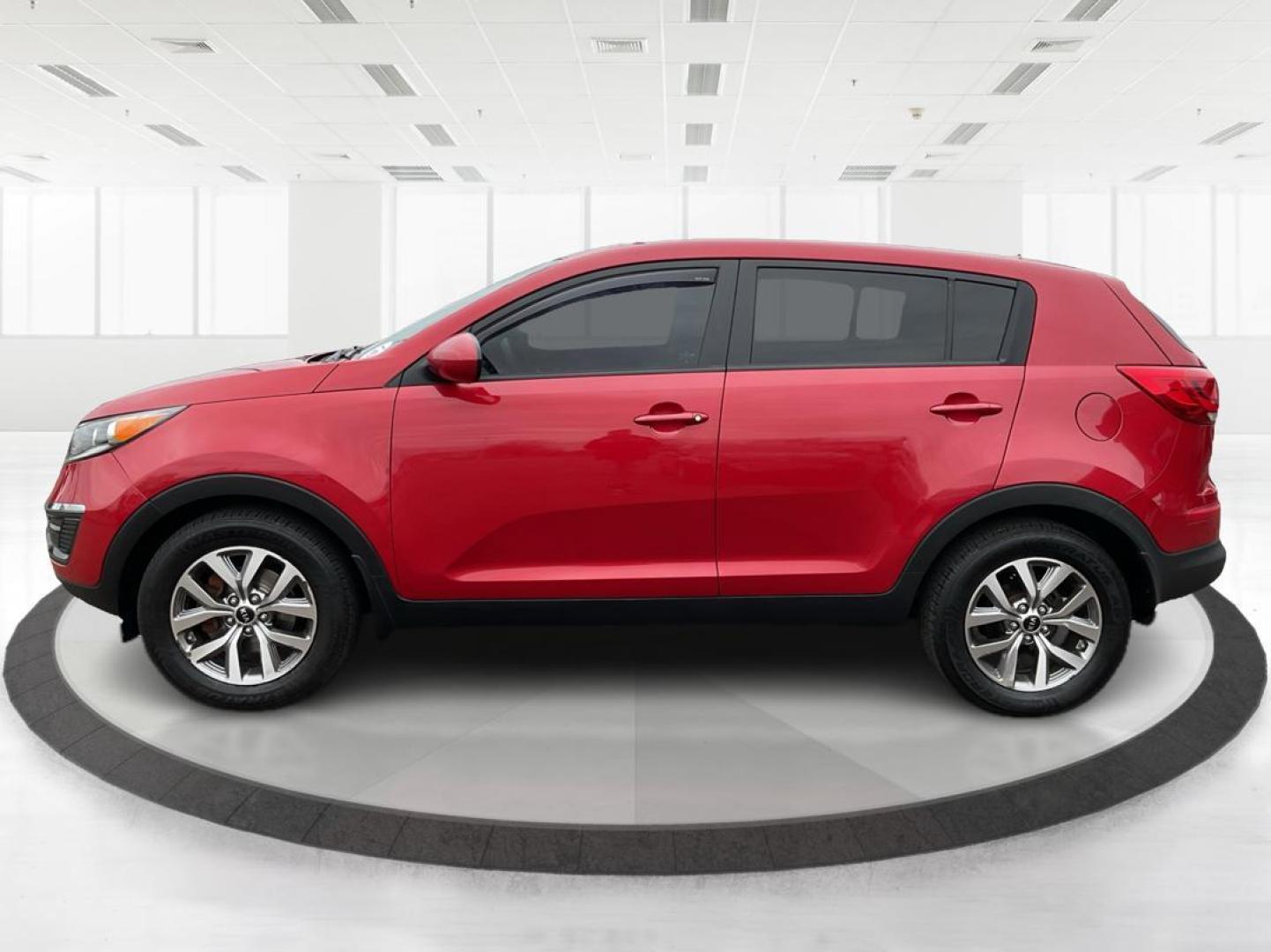 2015 Kia Sportage LX FWD (KNDPB3AC3F7) with an 2.4L V6 DOHC 24V engine, 6-Speed Automatic transmission, located at 1099 N County Rd 25A, Troy, OH, 45373, (937) 908-9800, 40.057079, -84.212883 - Photo#5