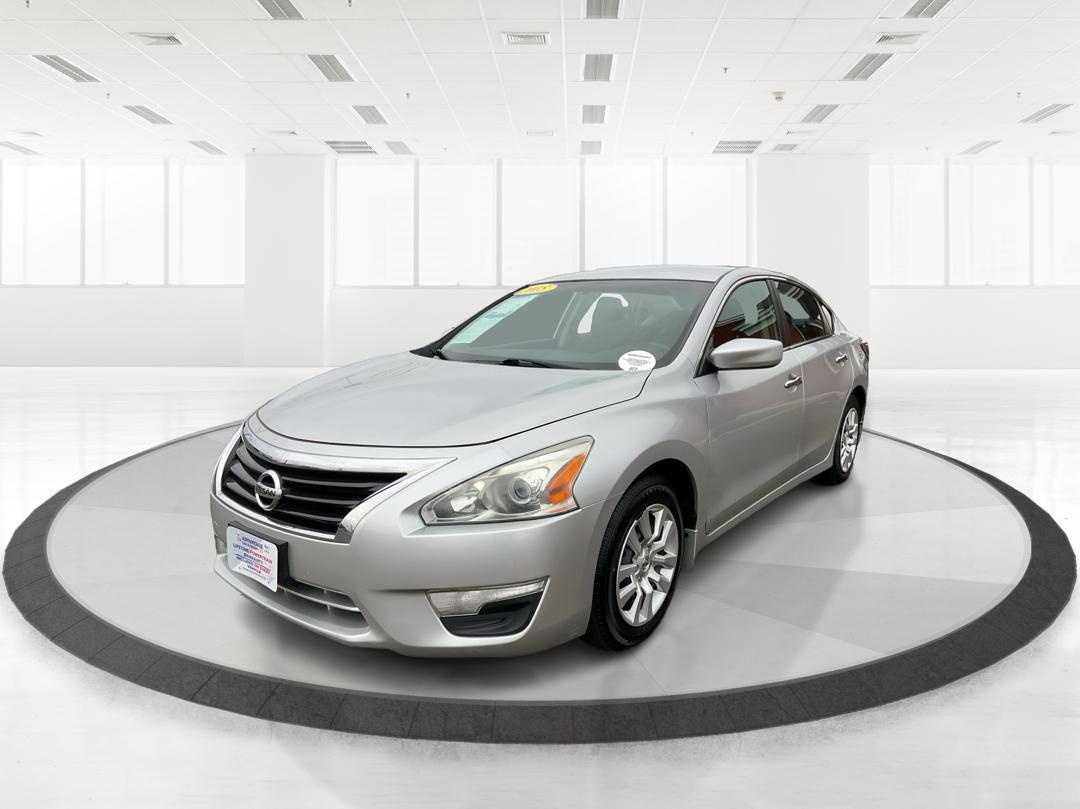 2015 Nissan Altima 2.5 S (1N4AL3AP8FC) with an Other engine, located at 1230 East Main St, Xenia, OH, 45385, (937) 908-9800, 39.688026, -83.910172 - Photo#7