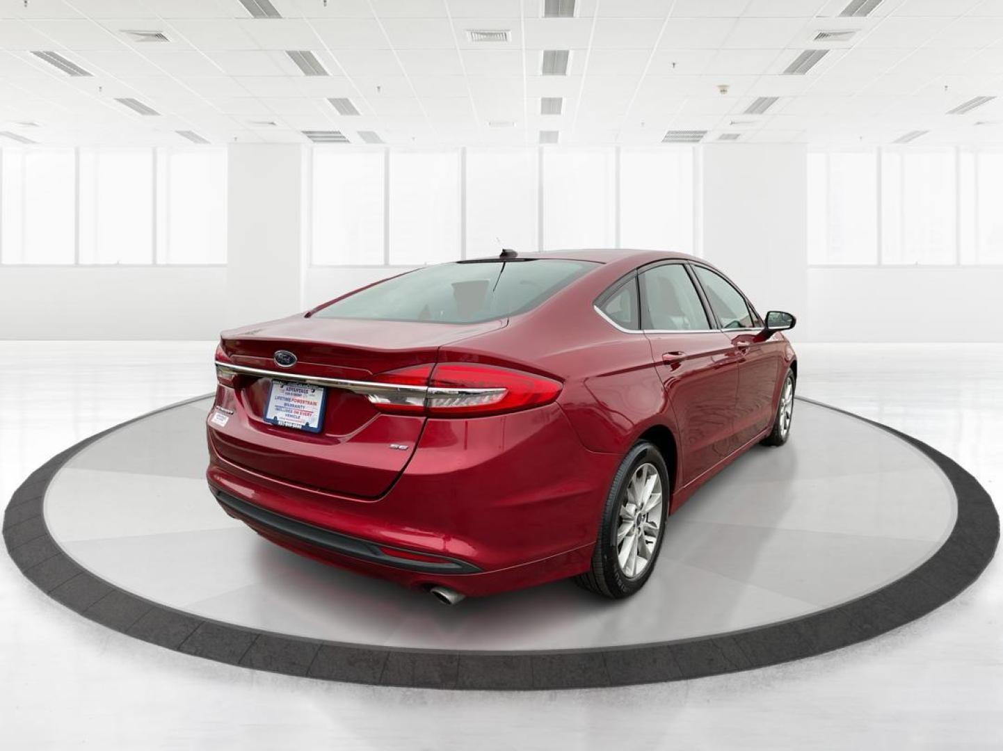 2017 Ford Fusion SE (3FA6P0H7XHR) with an Other engine, located at 4508 South Dixie Dr, Moraine, OH, 45439, (937) 908-9800, 39.689976, -84.218452 - 2017 Ford Fusion SE - Photo#2