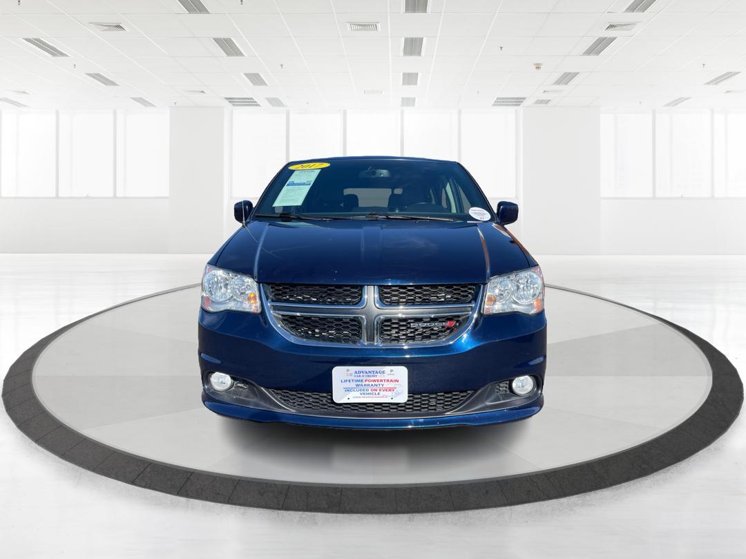 2017 Dodge Grand Caravan SXT (2C4RDGCG6HR) with an Other engine, located at 880 E. National Road, Vandalia, OH, 45377, (937) 908-9800, 39.891918, -84.183594 - Photo#6