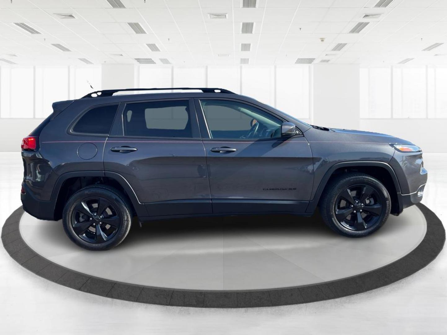 2015 Jeep Cherokee Latitude (1C4PJLCS0FW) with an Other engine, located at 1184 Kauffman Ave, Fairborn, OH, 45324, (937) 908-9800, 39.807072, -84.030914 - Photo#1