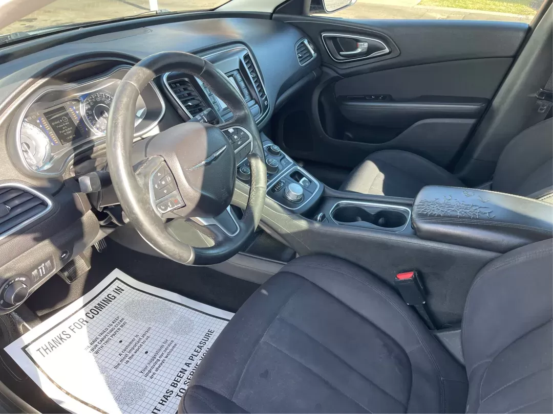 2015 Chrysler 200 Limited (1C3CCCAB8FN) with an Other engine, located at 1184 Kauffman Ave, Fairborn, OH, 45324, (937) 908-9800, 39.807072, -84.030914 - 2015 Chrysler 200 Limited - Photo#8