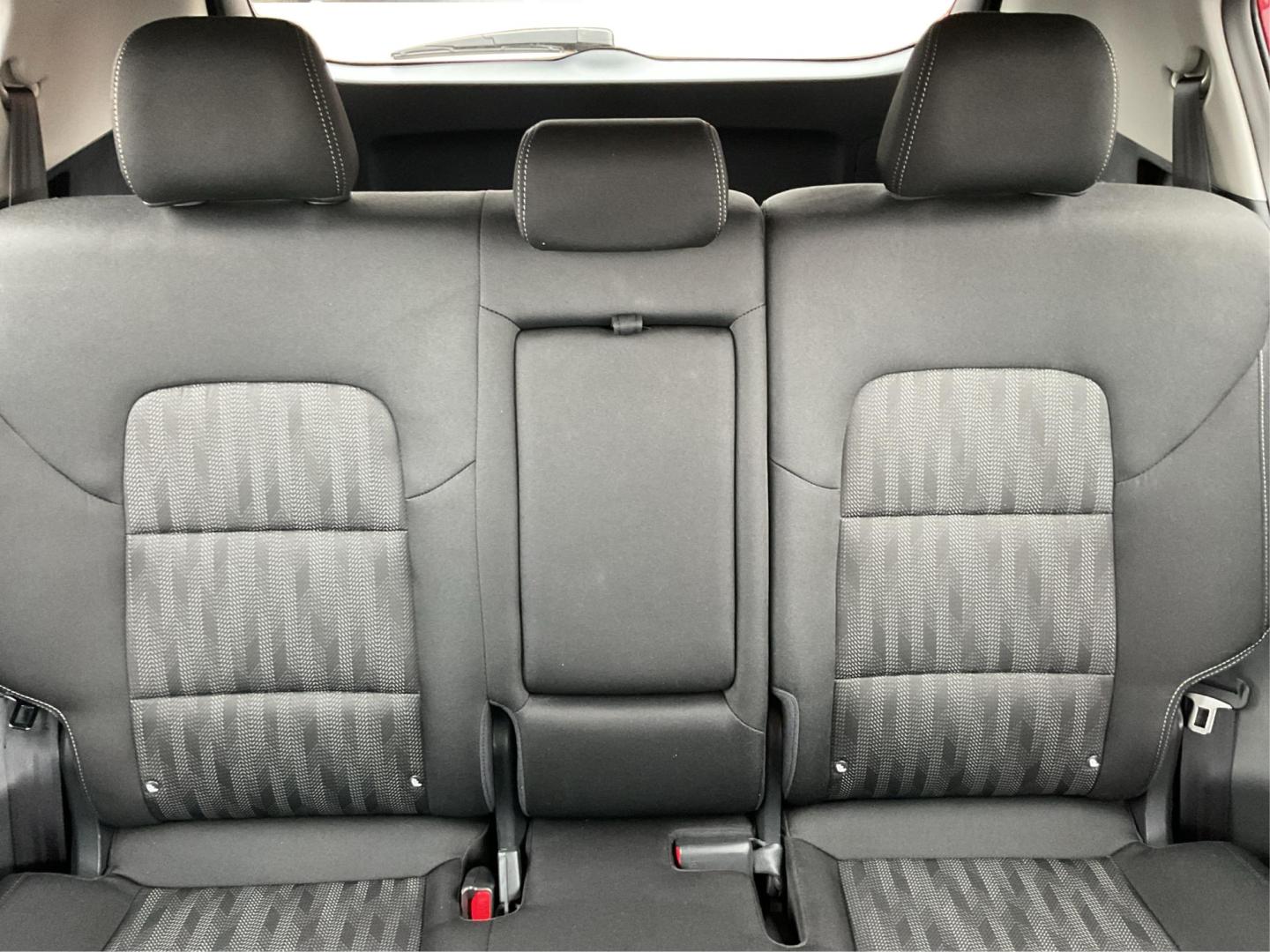 2019 Kia Sportage LX (KNDPMCAC8K7) with an Theta II 2.4L I-4 gasoline direct injection engine, located at 8750 N County Rd 25A, Piqua, OH, 45356, (937) 908-9800, 40.164391, -84.232513 - Photo#12