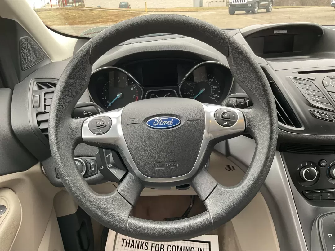 2016 Ford Escape SE 4WD (1FMCU9G98GU) with an Other engine, located at 1230 East Main St, Xenia, OH, 45385, (937) 908-9800, 39.688026, -83.910172 - 2016 Ford Escape SE 4WD - Photo#15