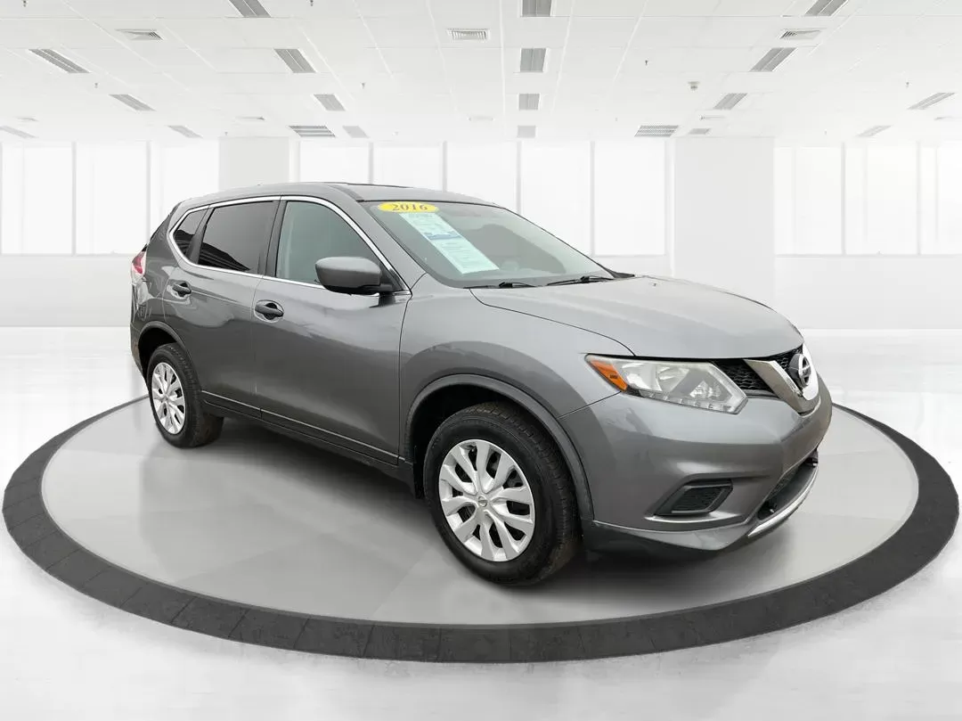 photo of 2016 Nissan Rogue S AWD