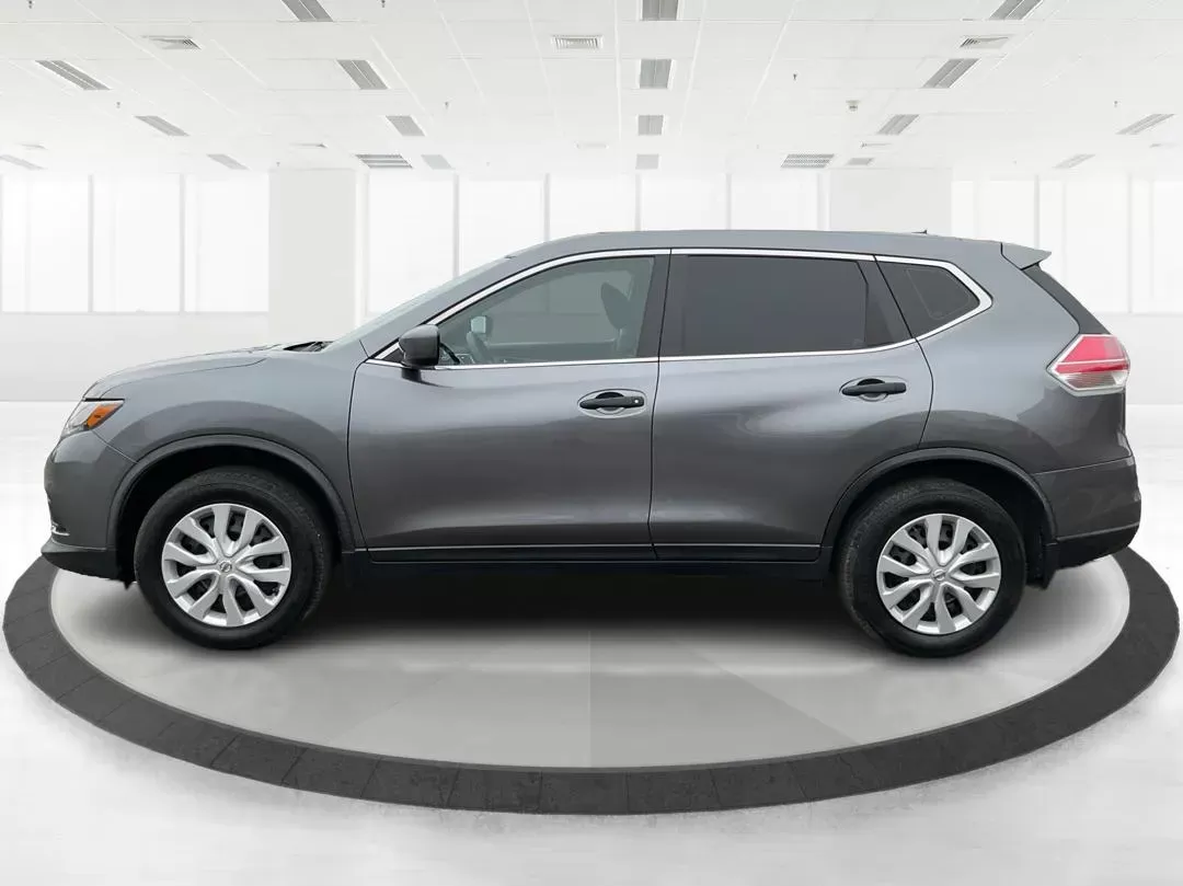 2016 Nissan Rogue S AWD (KNMAT2MV4GP) with an 2.5L L4 DOHC 16V engine, Continuously Variable Transmission transmission, located at 1184 Kauffman Ave, Fairborn, OH, 45324, (937) 908-9800, 39.807072, -84.030914 - Photo#6