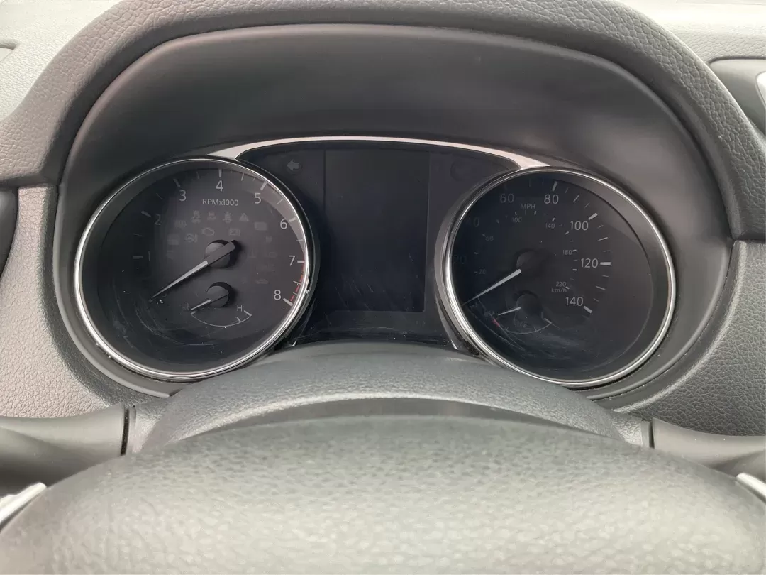 2016 Nissan Rogue S AWD (KNMAT2MV4GP) with an 2.5L L4 DOHC 16V engine, Continuously Variable Transmission transmission, located at 1184 Kauffman Ave, Fairborn, OH, 45324, (937) 908-9800, 39.807072, -84.030914 - Photo#15