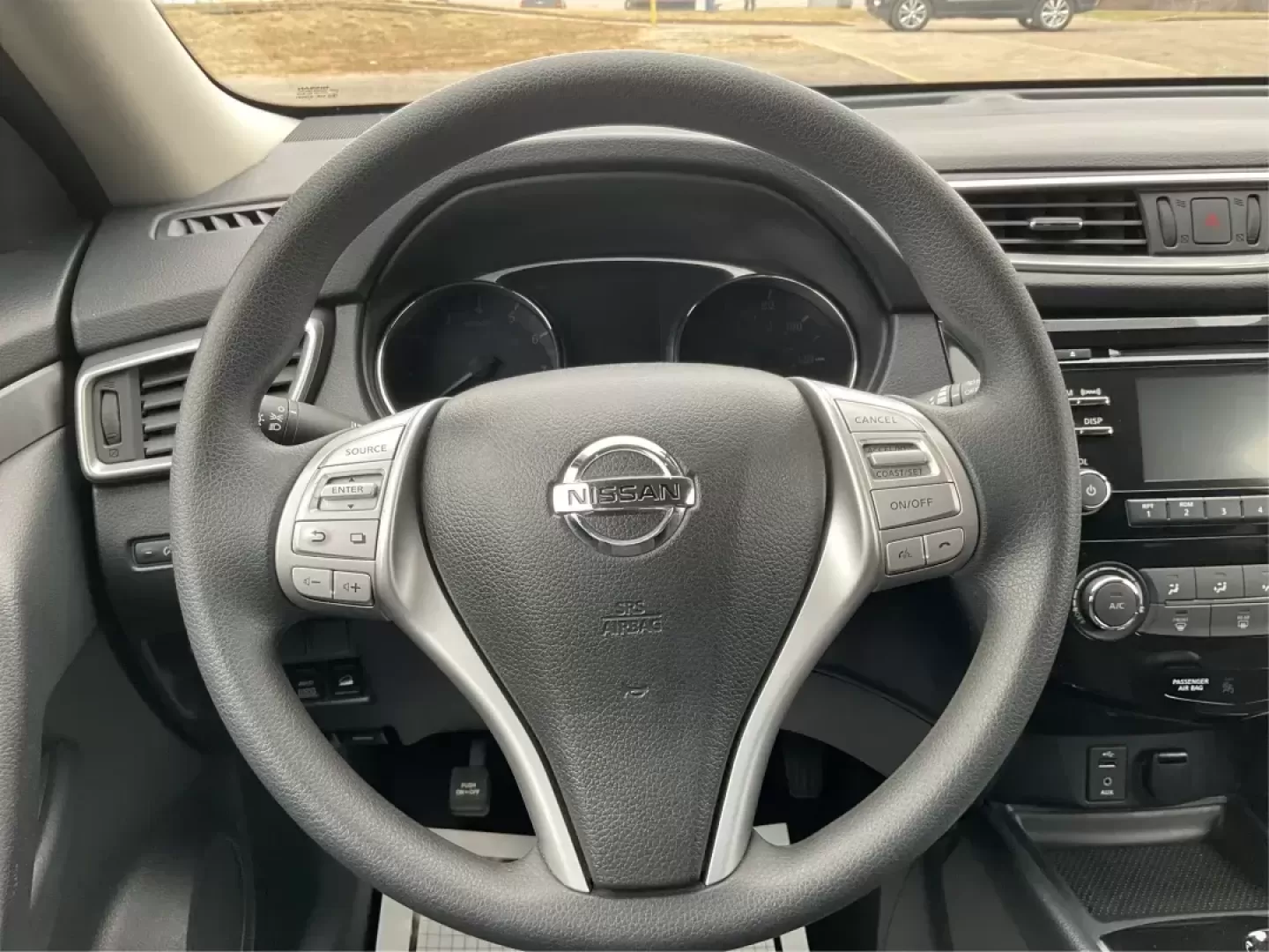 2016 Nissan Rogue S AWD (KNMAT2MV4GP) with an 2.5L L4 DOHC 16V engine, Continuously Variable Transmission transmission, located at 1184 Kauffman Ave, Fairborn, OH, 45324, (937) 908-9800, 39.807072, -84.030914 - Photo#15