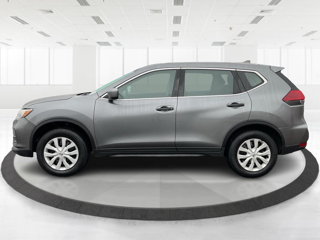 2019 Nissan Rogue S AWD (KNMAT2MV8KP) with an 2.5L L4 DOHC 16V engine, Continuously Variable Transmission transmission, located at 1230 East Main St, Xenia, OH, 45385, (937) 908-9800, 39.688026, -83.910172 - Photo#14