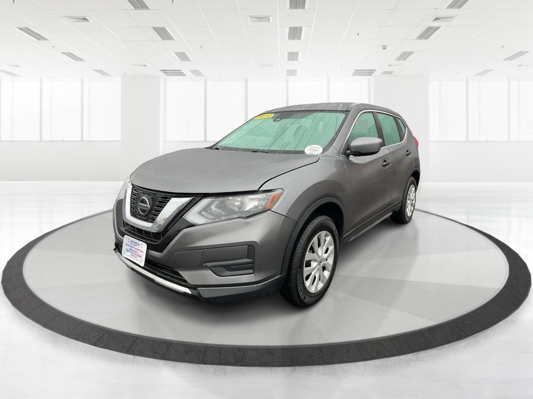 2019 Nissan Rogue S AWD (KNMAT2MV8KP) with an 2.5L L4 DOHC 16V engine, Continuously Variable Transmission transmission, located at 1230 East Main St, Xenia, OH, 45385, (937) 908-9800, 39.688026, -83.910172 - Photo#16