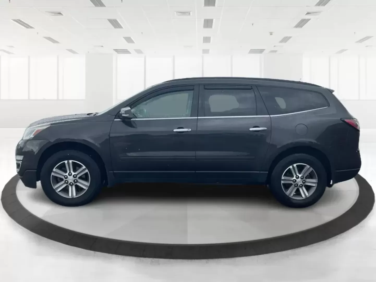2017 Chevrolet Traverse 1LT (1GNKVGKD0HJ) with an 3.6L V-6 gasoline direct injection engine, located at 1099 N County Rd 25A, Troy, OH, 45373, (937) 908-9800, 40.057079, -84.212883 - Third Row - Photo#2