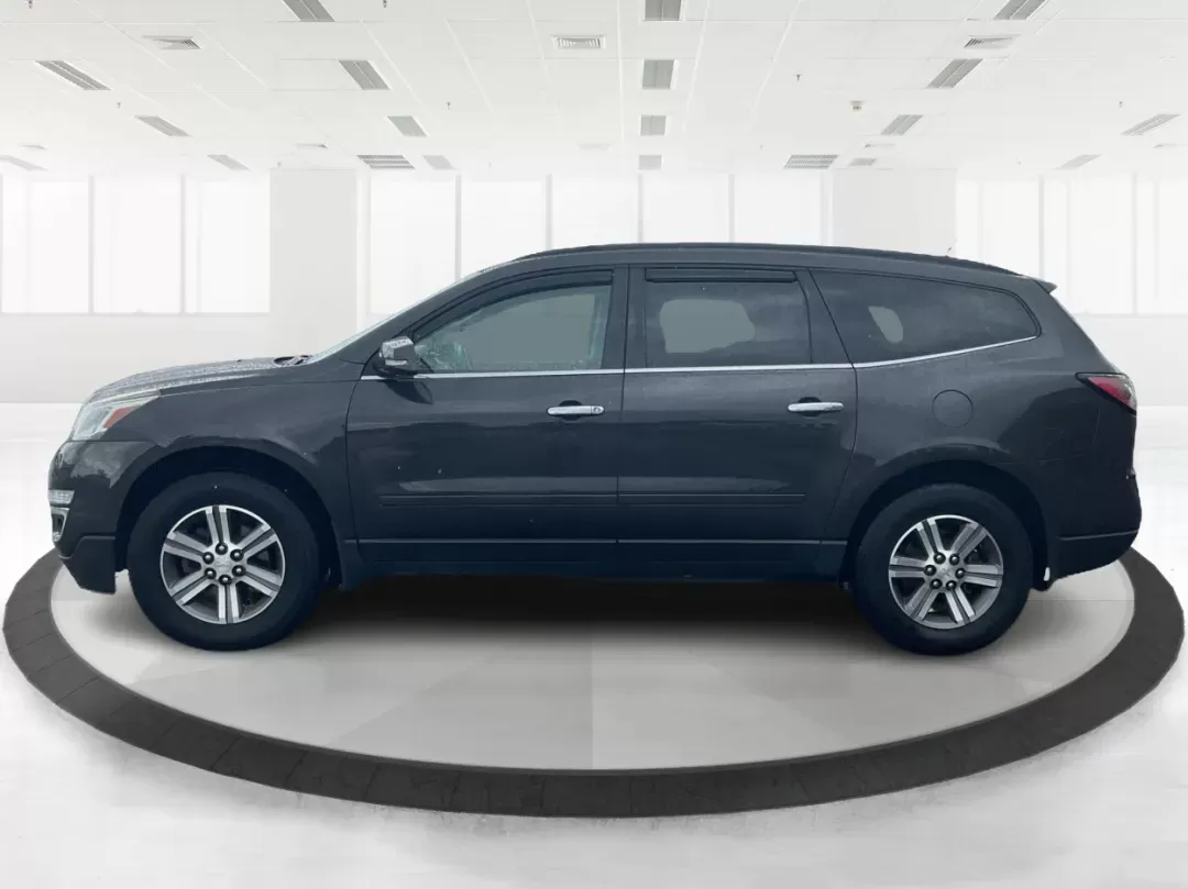 2017 Chevrolet Traverse 1LT (1GNKVGKD0HJ) with an 3.6L V-6 gasoline direct injection engine, located at 1099 N County Rd 25A , Troy, OH, 45373, (937) 908-9800, 40.057079, -84.212883 - Third Row - Photo#2