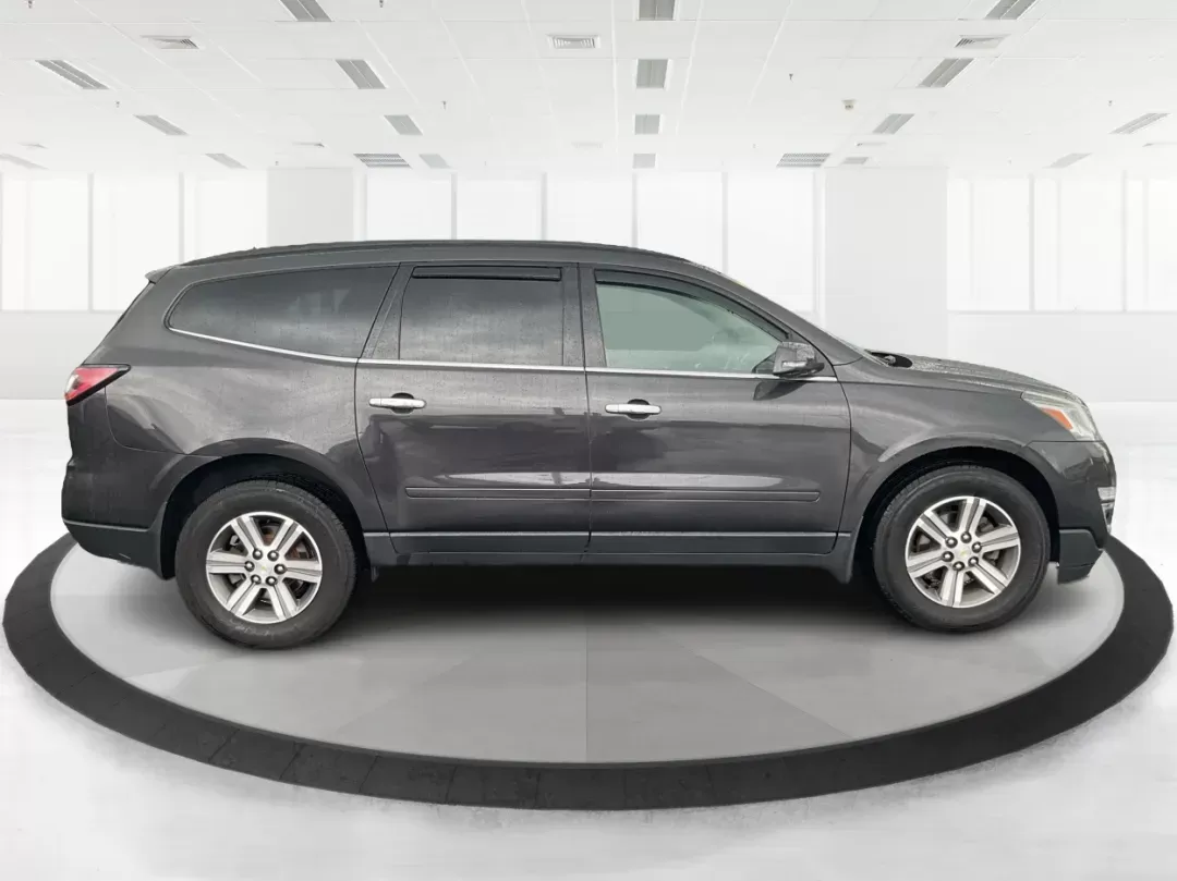 2017 Chevrolet Traverse 1LT (1GNKVGKD0HJ) with an 3.6L V-6 gasoline direct injection engine, located at 1099 N County Rd 25A , Troy, OH, 45373, (937) 908-9800, 40.057079, -84.212883 - Third Row - Photo#19