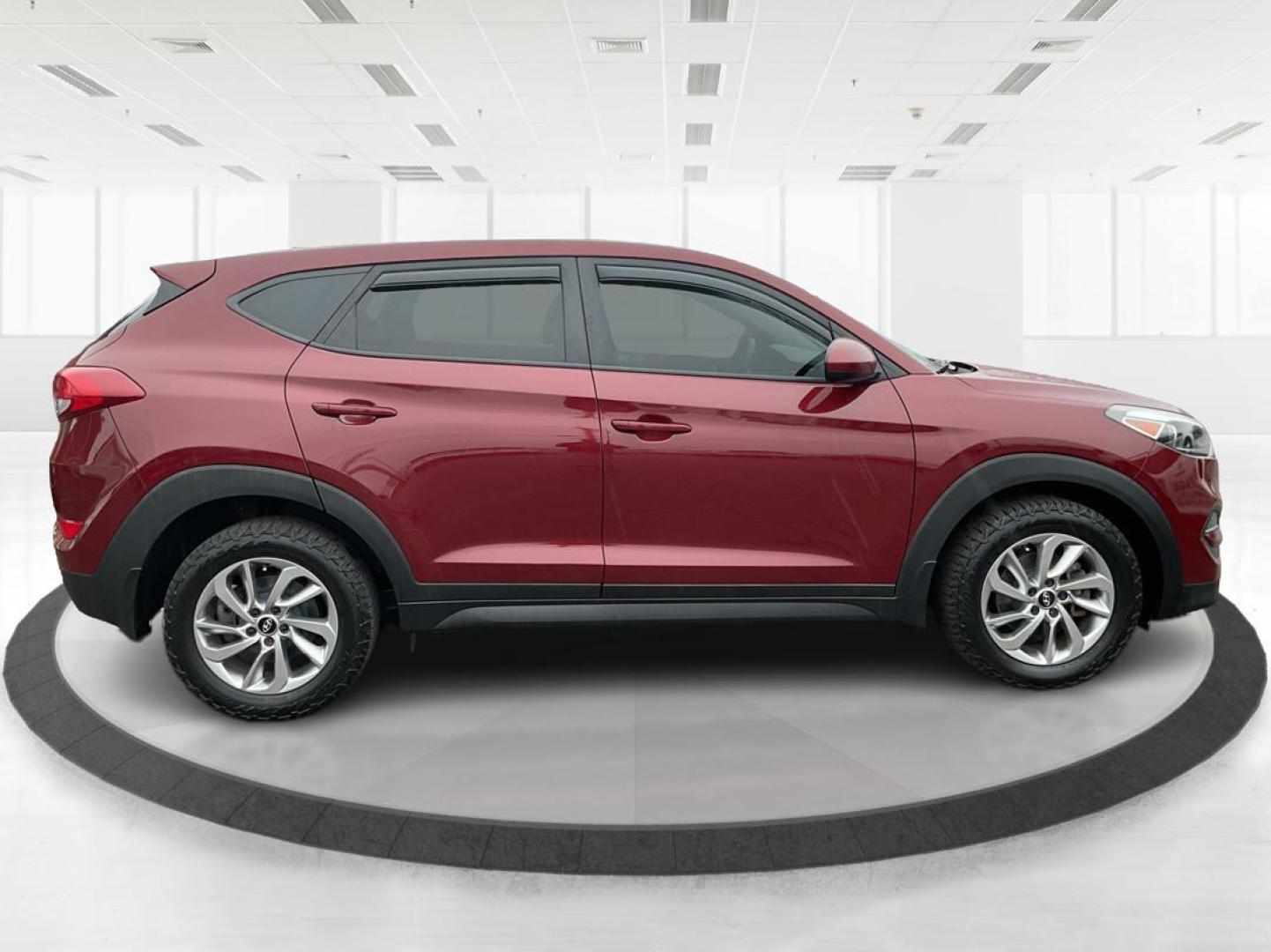 2018 Hyundai Tucson SE (KM8J2CA4XJU) with an Nu 2L I-4 gasoline direct injection engine, located at 1184 Kauffman Ave, Fairborn, OH, 45324, (937) 908-9800, 39.807072, -84.030914 - Photo#1