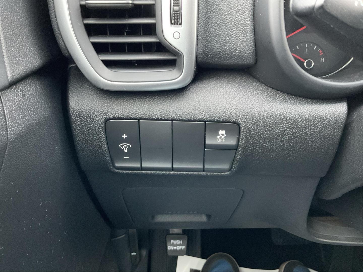 2019 Kia Sportage LX (KNDPMCAC2K7) with an Theta II 2.4L I-4 gasoline direct injection engine, located at 880 E. National Road, Vandalia, OH, 45377, (937) 908-9800, 39.891918, -84.183594 - Photo#16