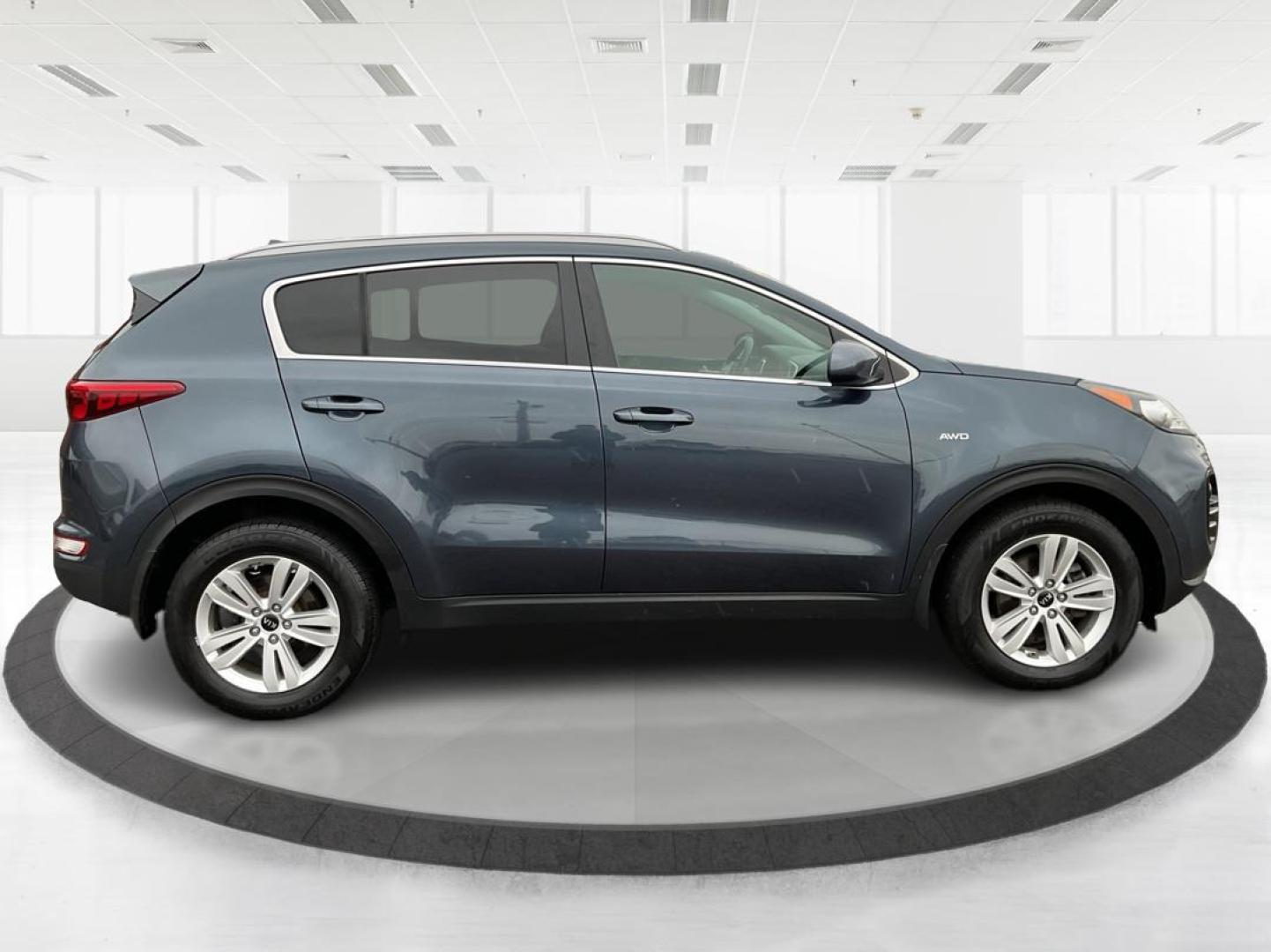 2019 Kia Sportage LX (KNDPMCAC2K7) with an Theta II 2.4L I-4 gasoline direct injection engine, located at 880 E. National Road, Vandalia, OH, 45377, (937) 908-9800, 39.891918, -84.183594 - Photo#1