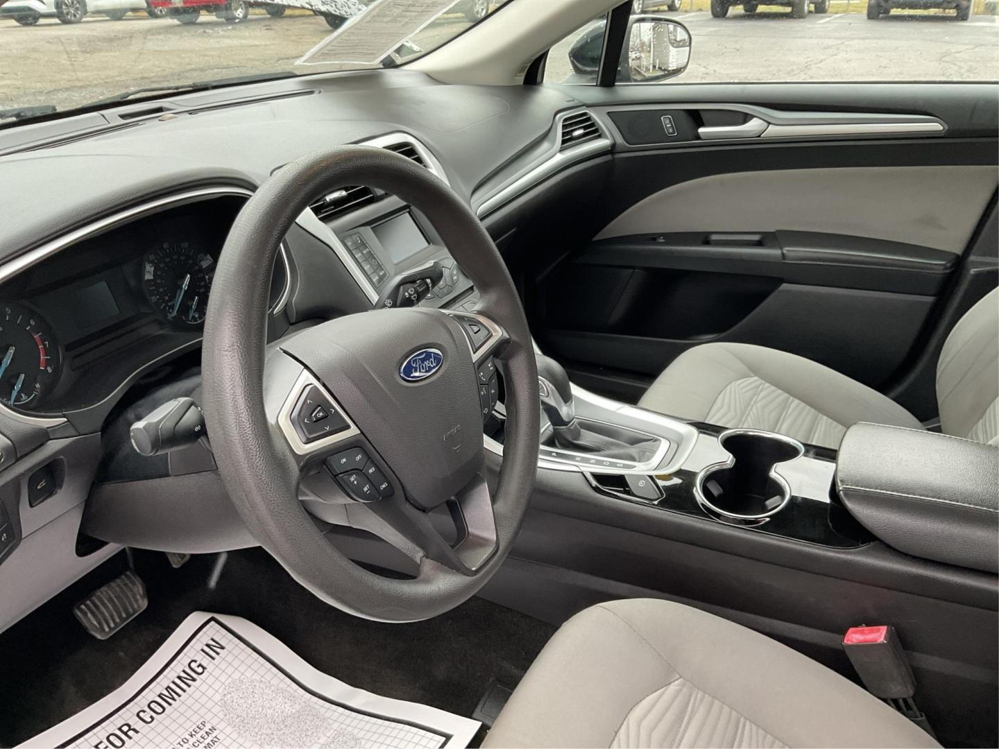 2016 Ford Fusion S (3FA6P0G75GR) with an Duratec 2.5L I-4 DOHC engine, located at 1099 N County Rd 25A, Troy, OH, 45373, (937) 908-9800, 40.057079, -84.212883 - Photo#8