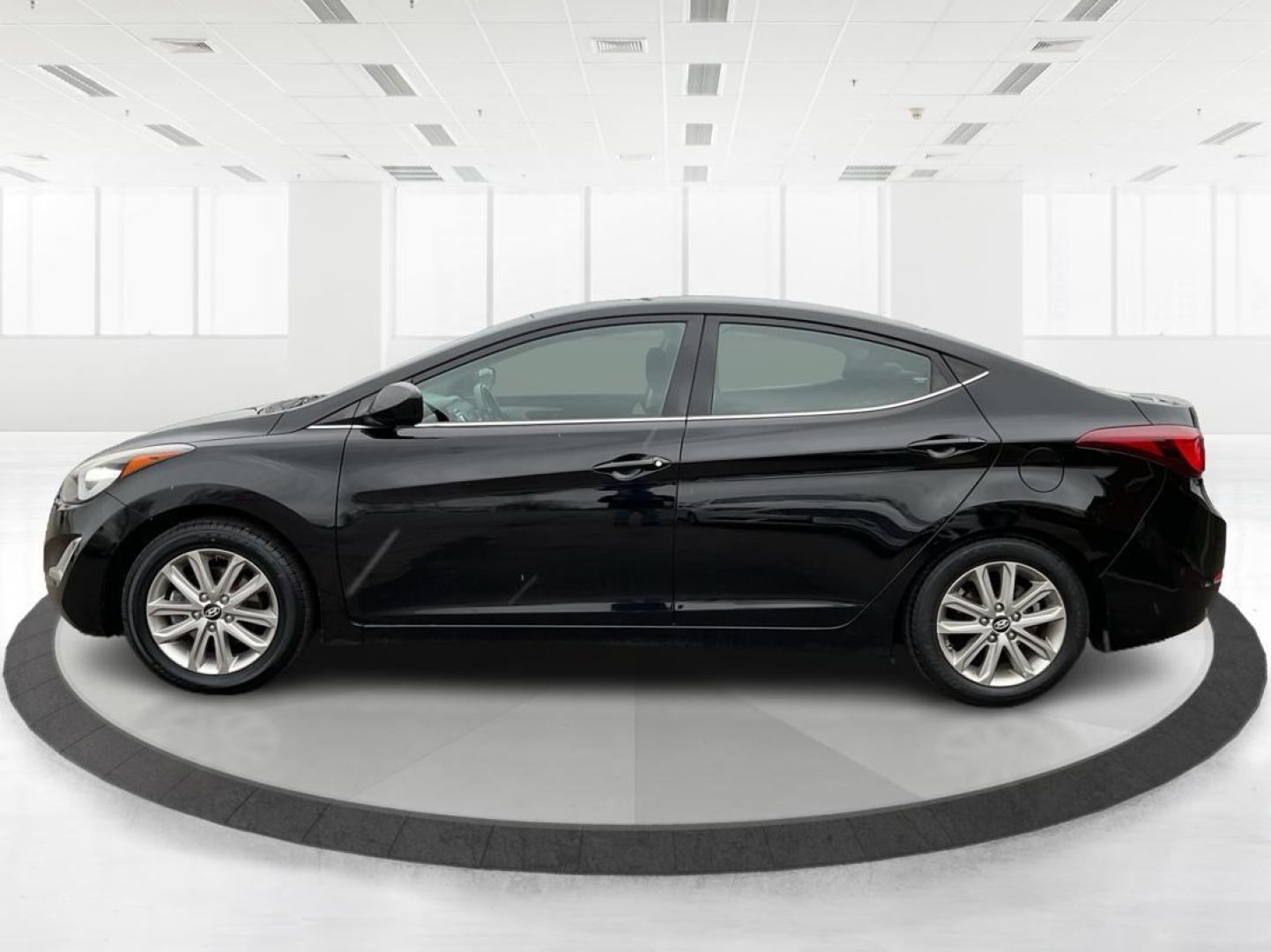 2015 Hyundai Elantra SE 6AT (KMHDH4AE0FU) with an 1.8L L4 DOHC 16V engine, 6-Speed Automatic transmission, located at 1951 S Dayton Lakeview Rd., New Carlisle, OH, 45344, (937) 908-9800, 39.890999, -84.050255 - Photo#5