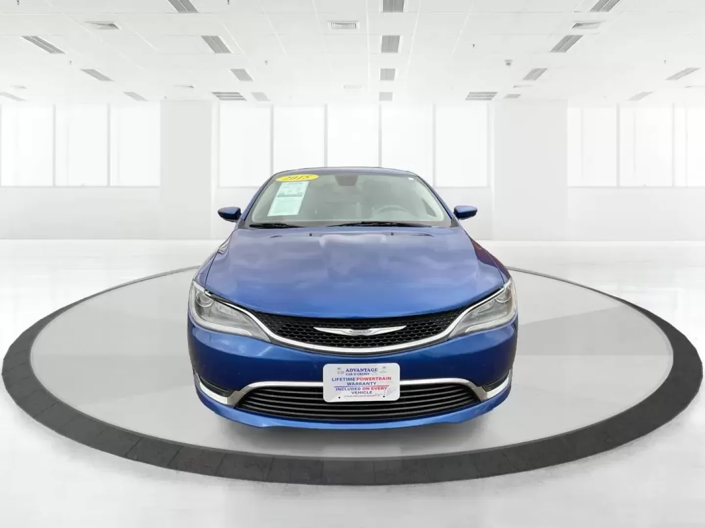 2015 Chrysler 200 Limited (1C3CCCAB9FN) with an 3.6L V-6 DOHC engine, located at 1951 S Dayton Lakeview Rd., New Carlisle, OH, 45344, (937) 908-9800, 39.890999, -84.050255 - Photo#6