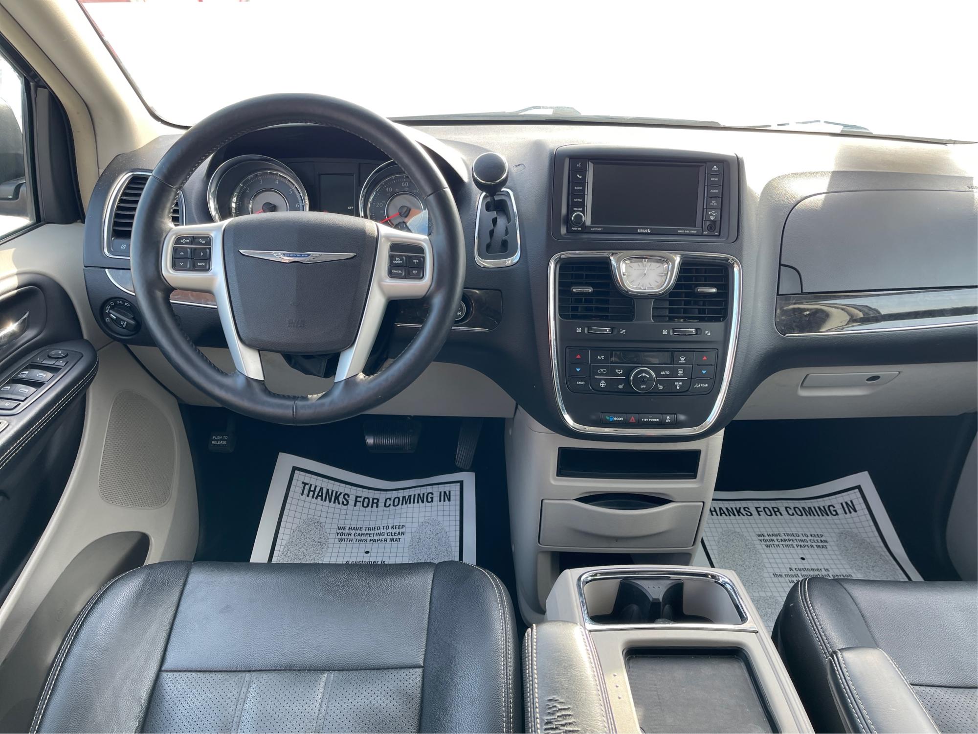 2015 Chrysler Town and Country Touring-L (2C4RC1CG6FR) with an 3.6L V-6 DOHC engine, located at 1230 East Main St, Xenia, OH, 45385, (937) 908-9800, 39.688026, -83.910172 - Photo#20