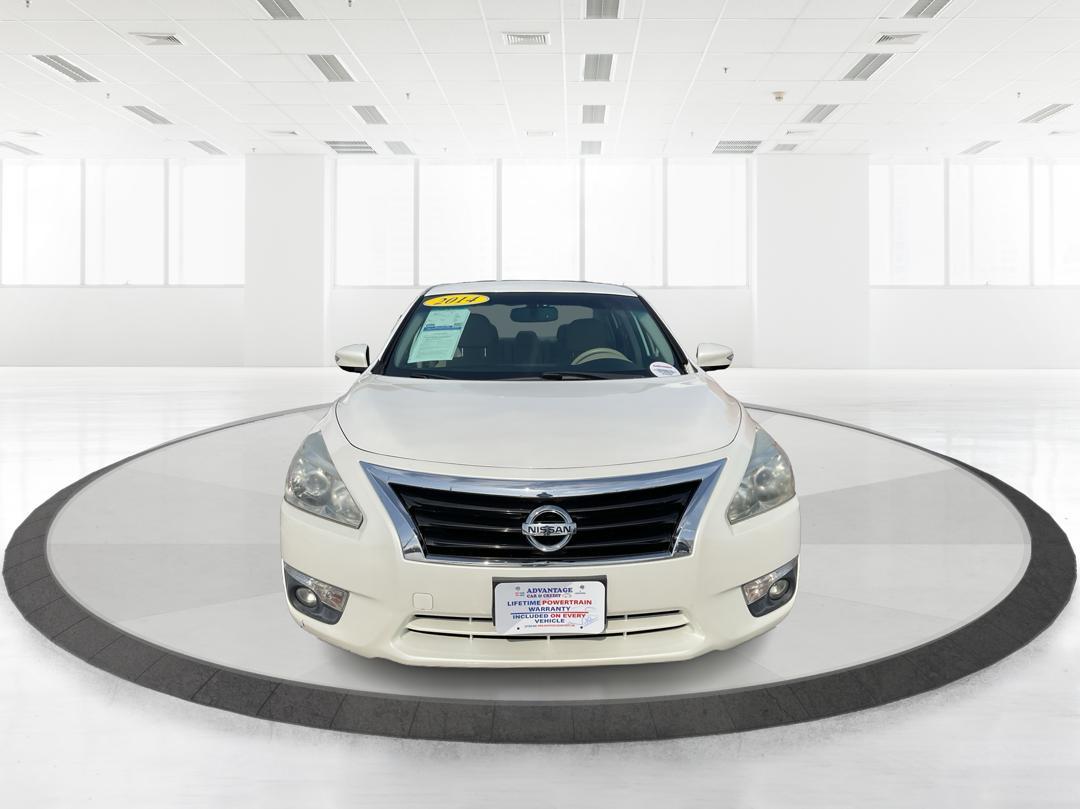 2014 Nissan Altima SL (1N4BL3AP1EC) with an Other engine, located at 4508 South Dixie Dr, Moraine, OH, 45439, (937) 908-9800, 39.689976, -84.218452 - Photo#6