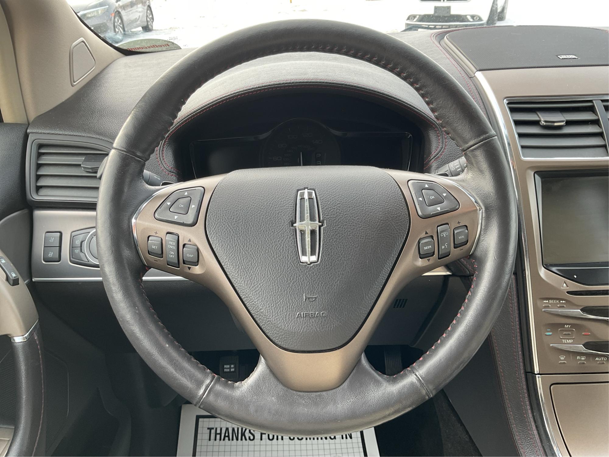 2015 Lincoln MKX Base AWD (2LMDJ8JK7FB) with an Other engine, located at 401 Woodman Dr, Riverside, OH, 45431, (937) 908-9800, 39.760899, -84.123421 - Photo#15