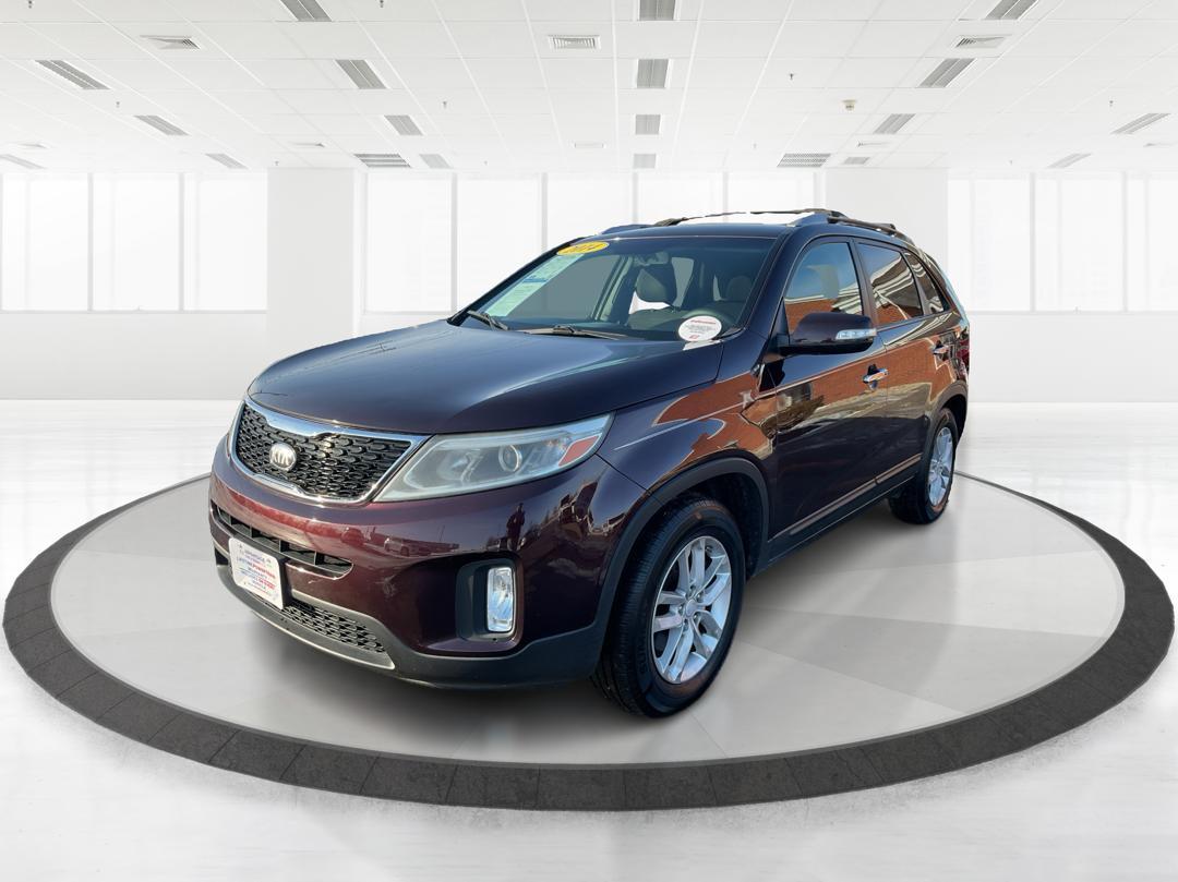 2014 Kia Sorento LX 2WD (5XYKT3A63EG) with an 2.4L L4 DOHC 16V engine, 6-Speed Automatic transmission, located at 1951 S Dayton Lakeview Rd., New Carlisle, OH, 45344, (937) 908-9800, 39.890999, -84.050255 - Photo#7