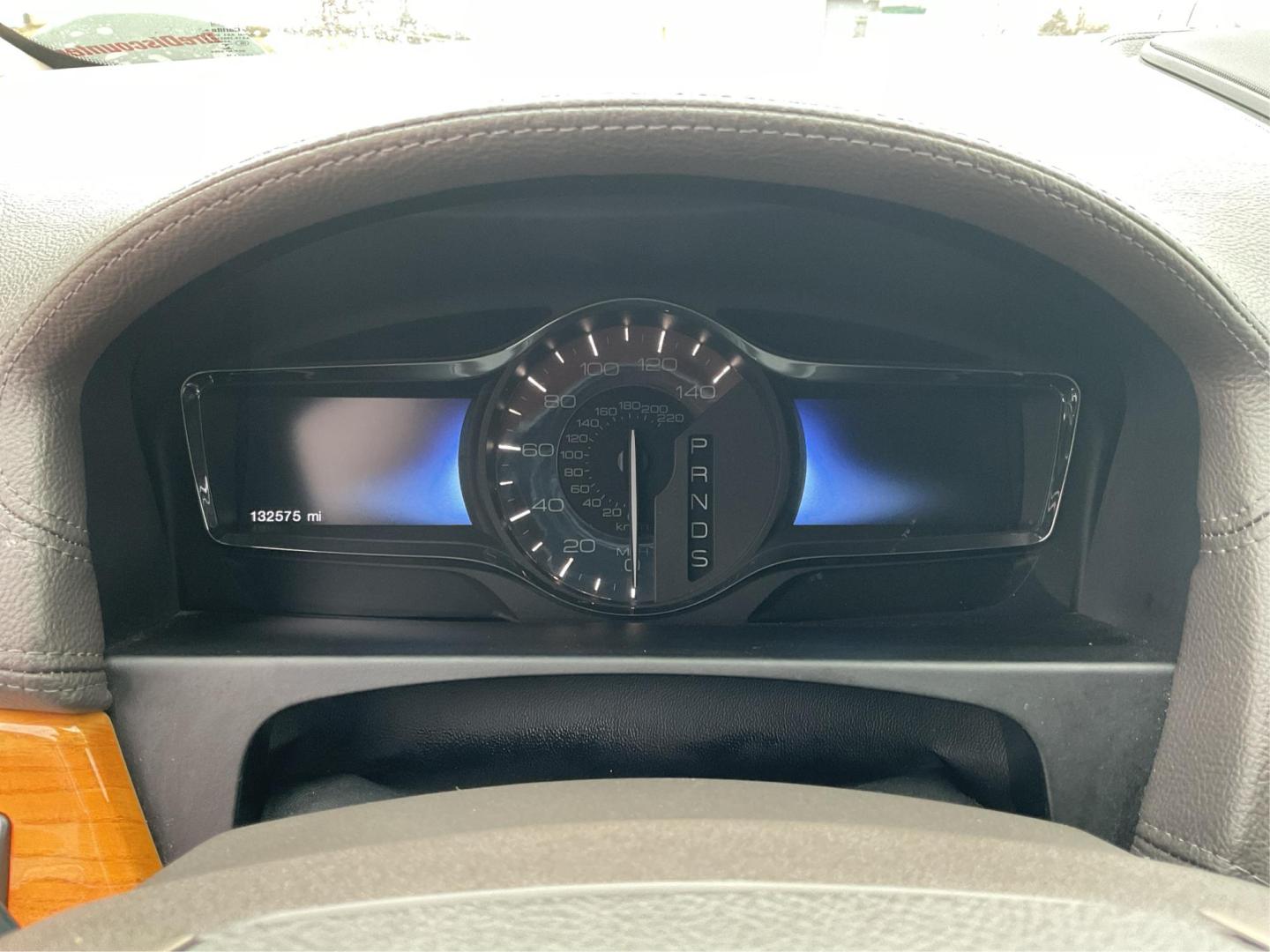 2014 Lincoln MKX AWD (2LMDJ8JK4EB) with an Other engine, located at 1230 East Main St, Xenia, OH, 45385, (937) 908-9800, 39.688026, -83.910172 - Photo#14