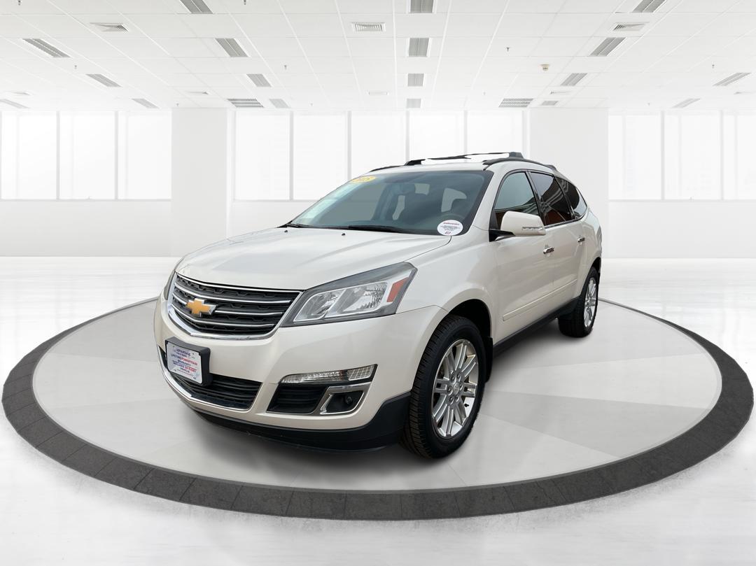 2015 Chevrolet Traverse 1LT (1GNKVGKD3FJ) with an 3.6L V-6 gasoline direct injection engine, located at 880 E. National Road, Vandalia, OH, 45377, (937) 908-9800, 39.891918, -84.183594 - 2015 Chevrolet Traverse 1LT - Photo#7