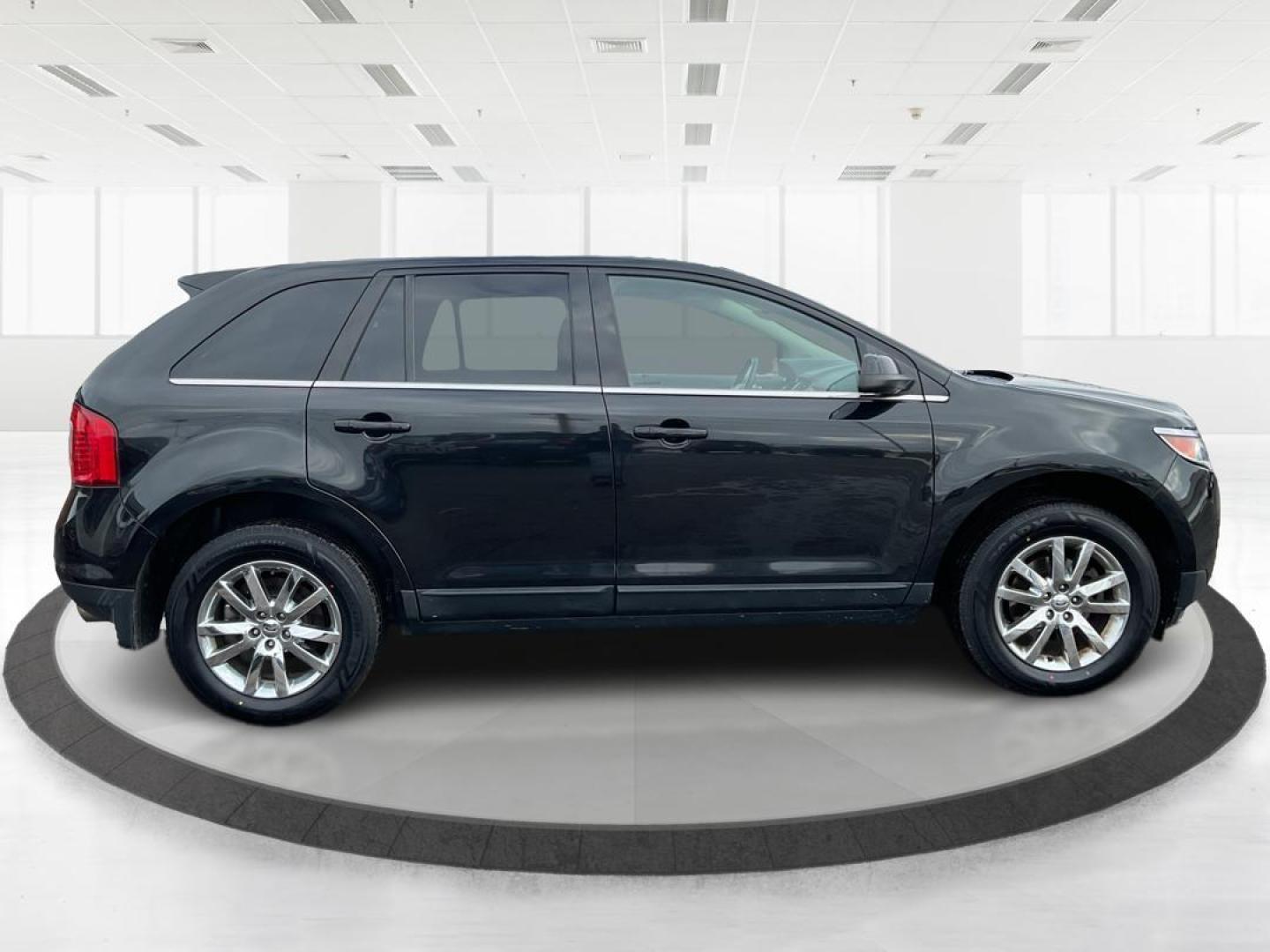 2013 Ford Edge Limited (2FMDK3KC7DB) with an 3.5L V-6 DOHC engine, located at 4508 South Dixie Dr, Moraine, OH, 45439, (937) 908-9800, 39.689976, -84.218452 - Photo#1