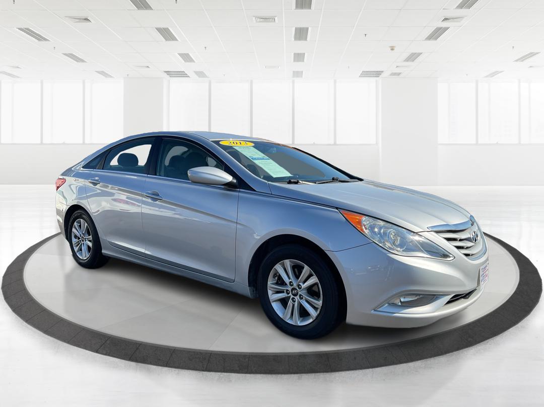 2013 Hyundai Sonata GLS (5NPEB4AC7DH) with an 2.4L I-4 gasoline direct injection engine, located at 880 E. National Road, Vandalia, OH, 45377, (937) 908-9800, 39.891918, -84.183594 - 2013 Hyundai Sonata GLS - Photo#0