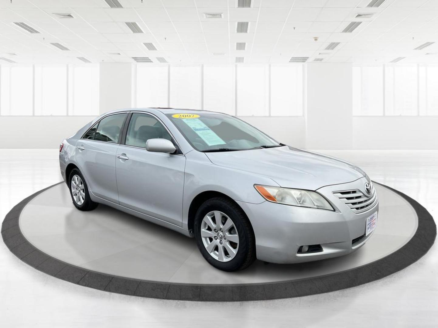 2007 Toyota Camry XLE V6 (4T1BK46K77U) with an 3.5L V-6 DOHC engine, located at 1184 Kauffman Ave, Fairborn, OH, 45324, (937) 908-9800, 39.807072, -84.030914 - Photo#0
